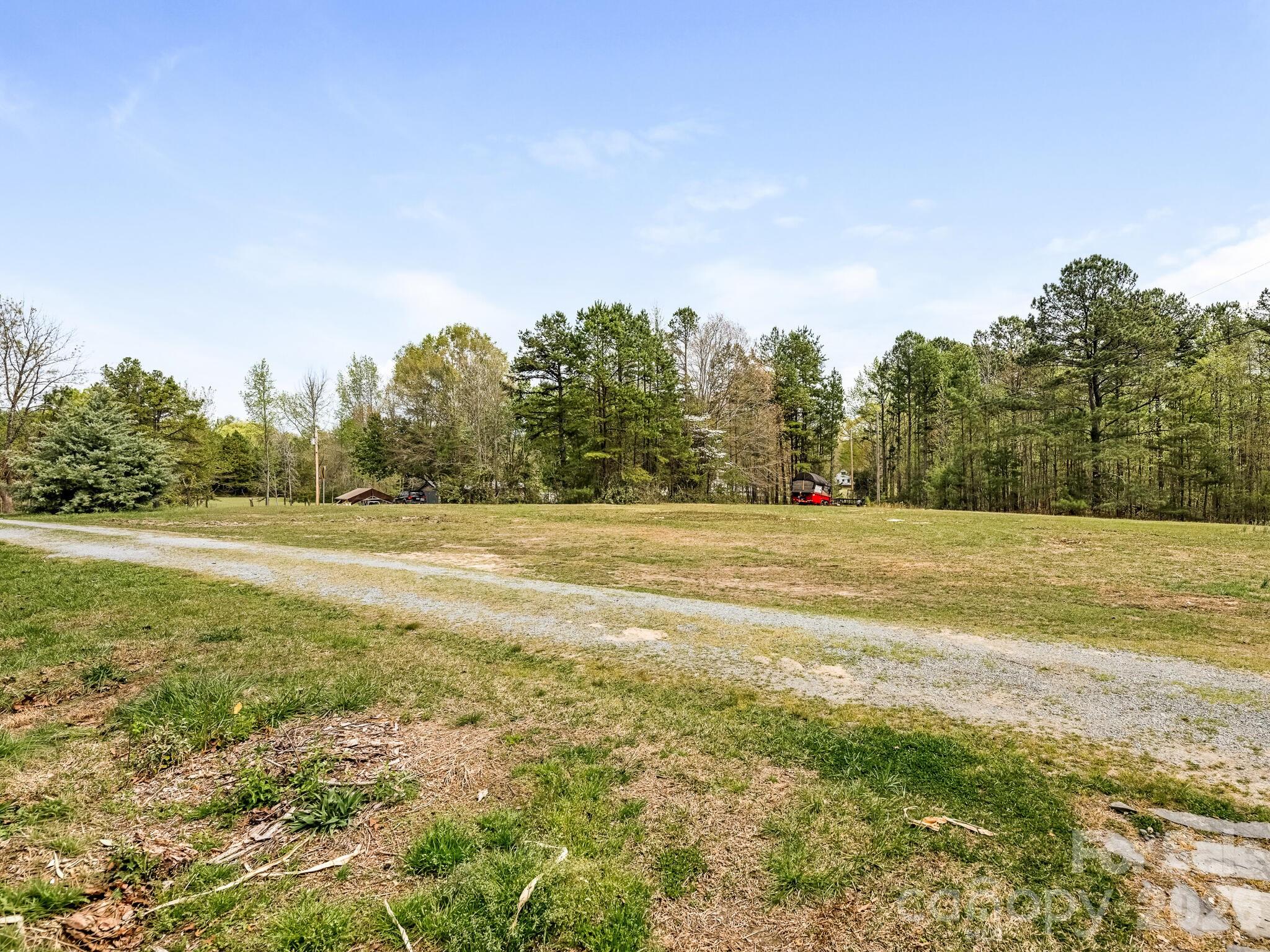 1105 Union Road — Matthews