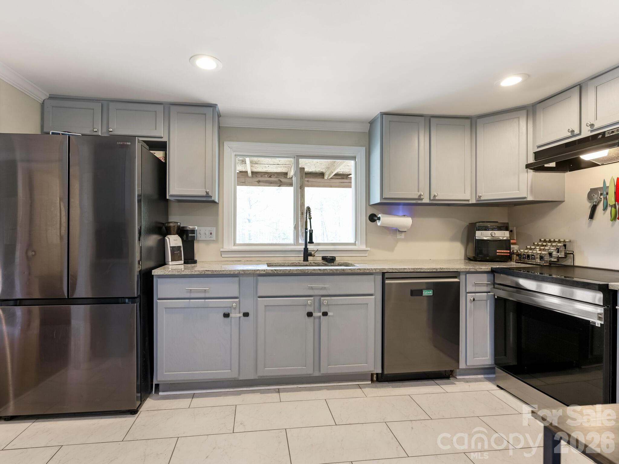 1105 Union Road — Matthews