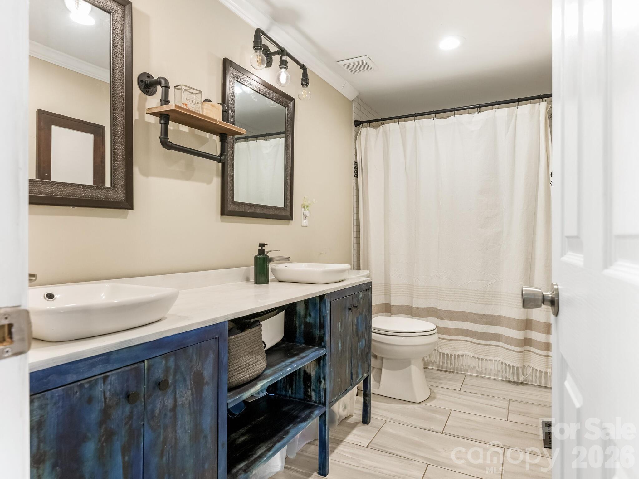 1105 Union Road — Matthews