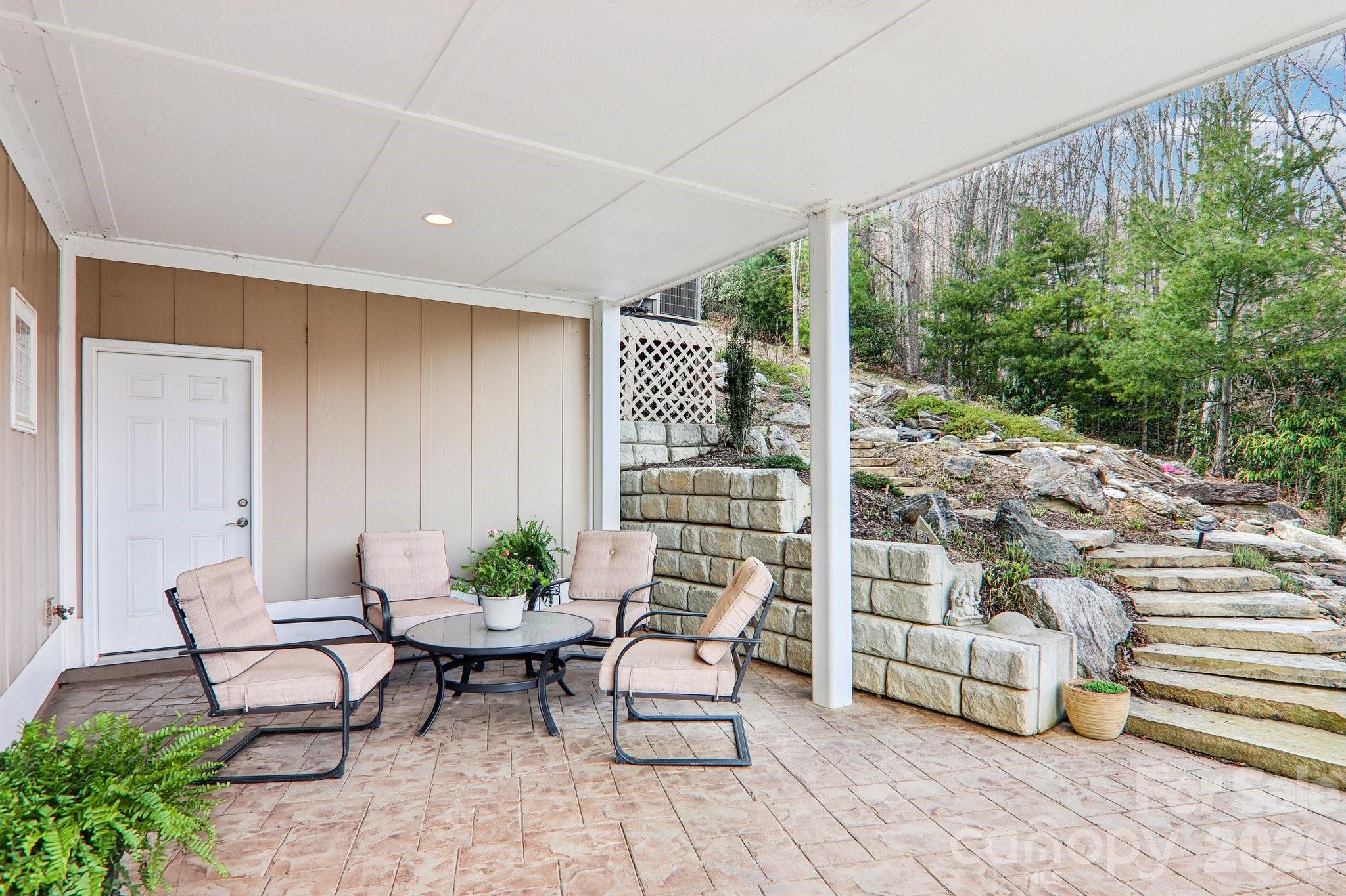 14 Chandra Lane — Clyde