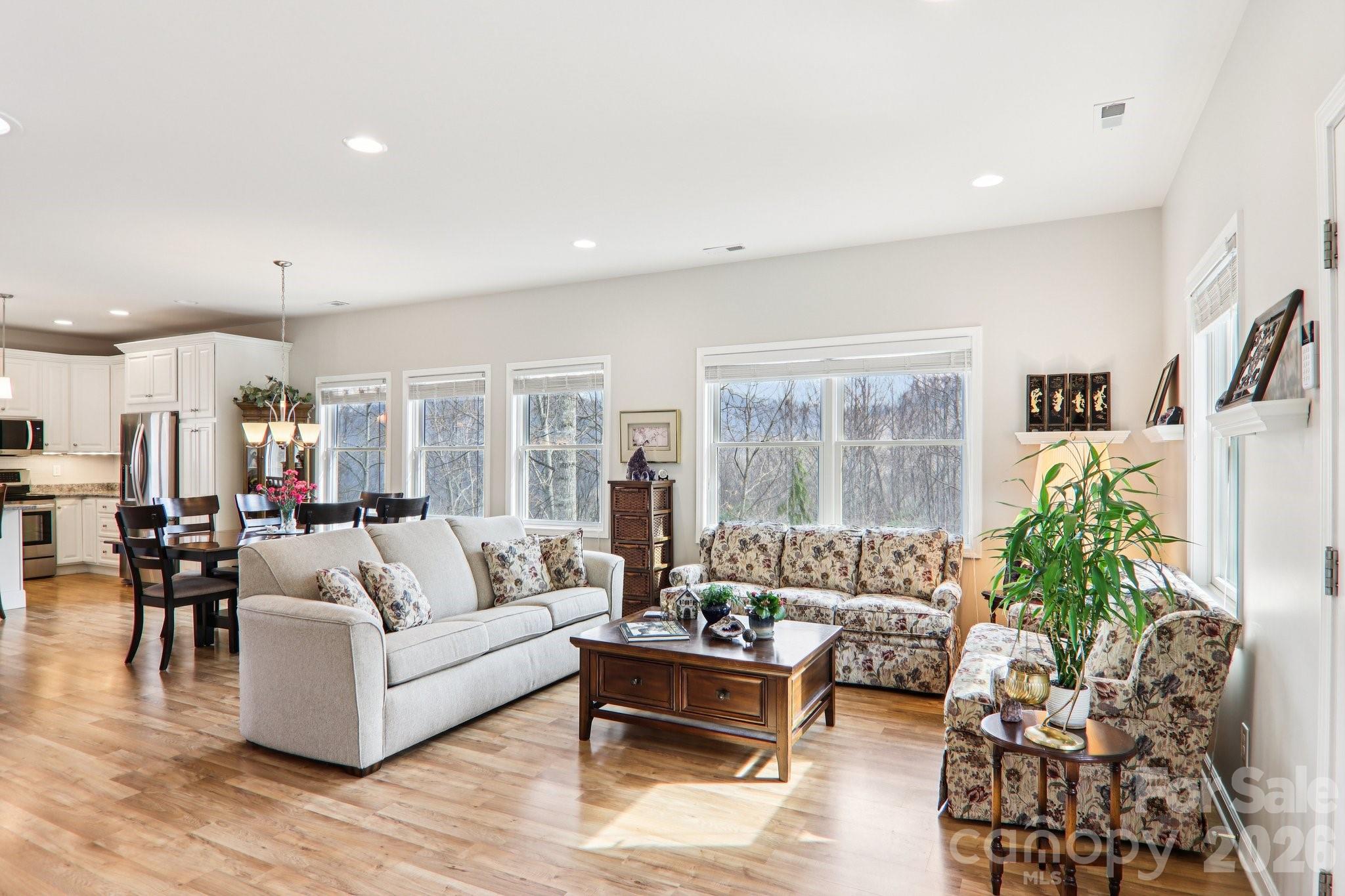 14 Chandra Lane — Clyde