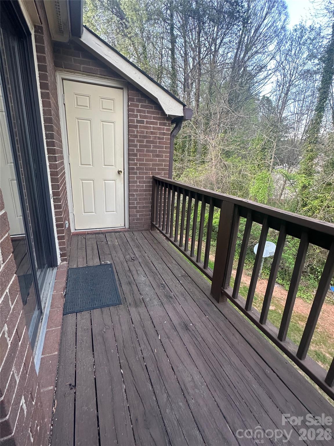 222 Ridge Forest Court — Winston Salem