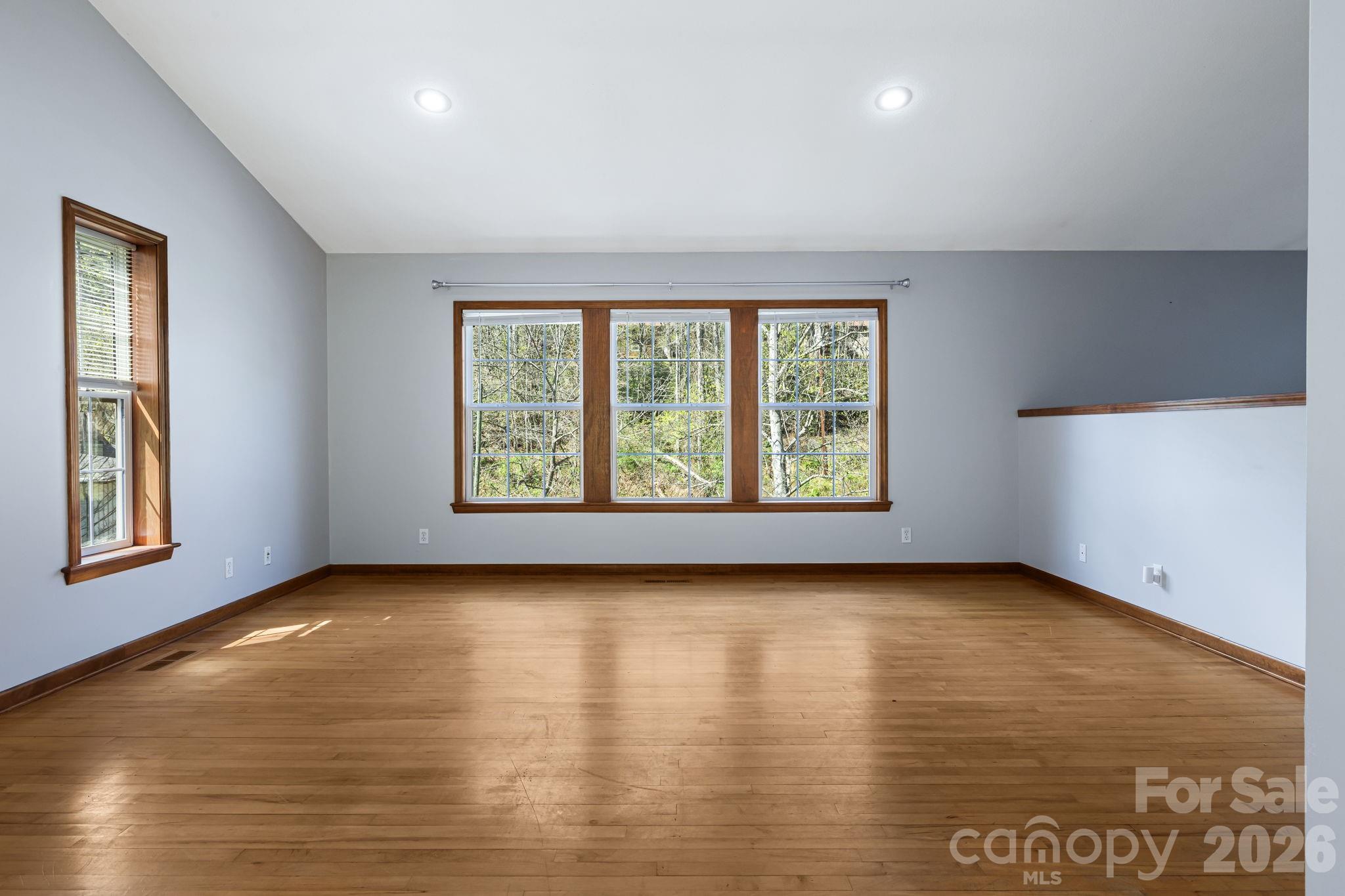 289 Riverview Church Road — Asheville