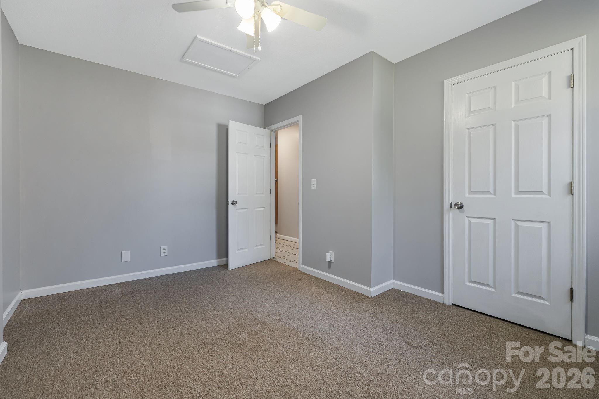 289 Riverview Church Road — Asheville