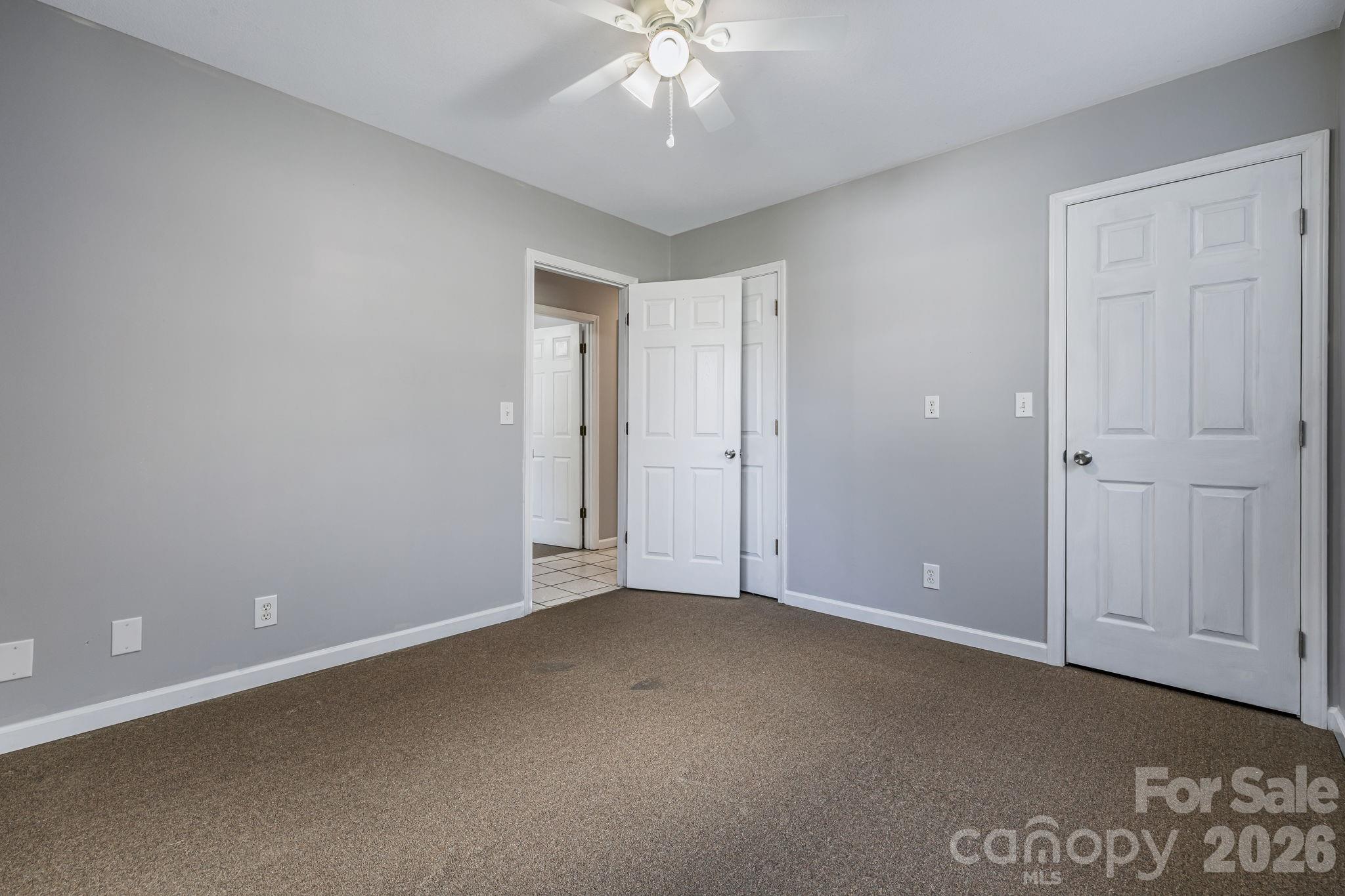 289 Riverview Church Road — Asheville