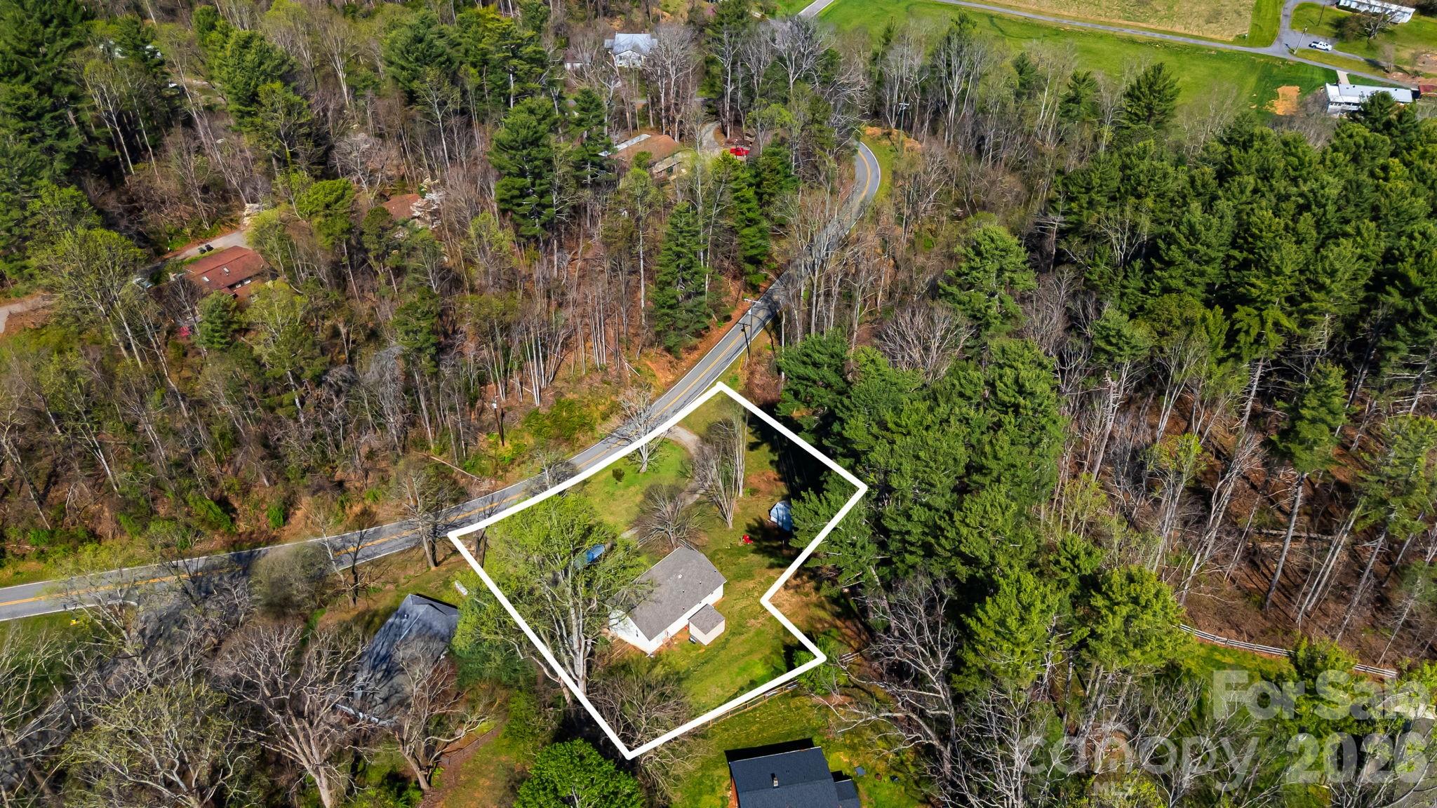 289 Riverview Church Road — Asheville