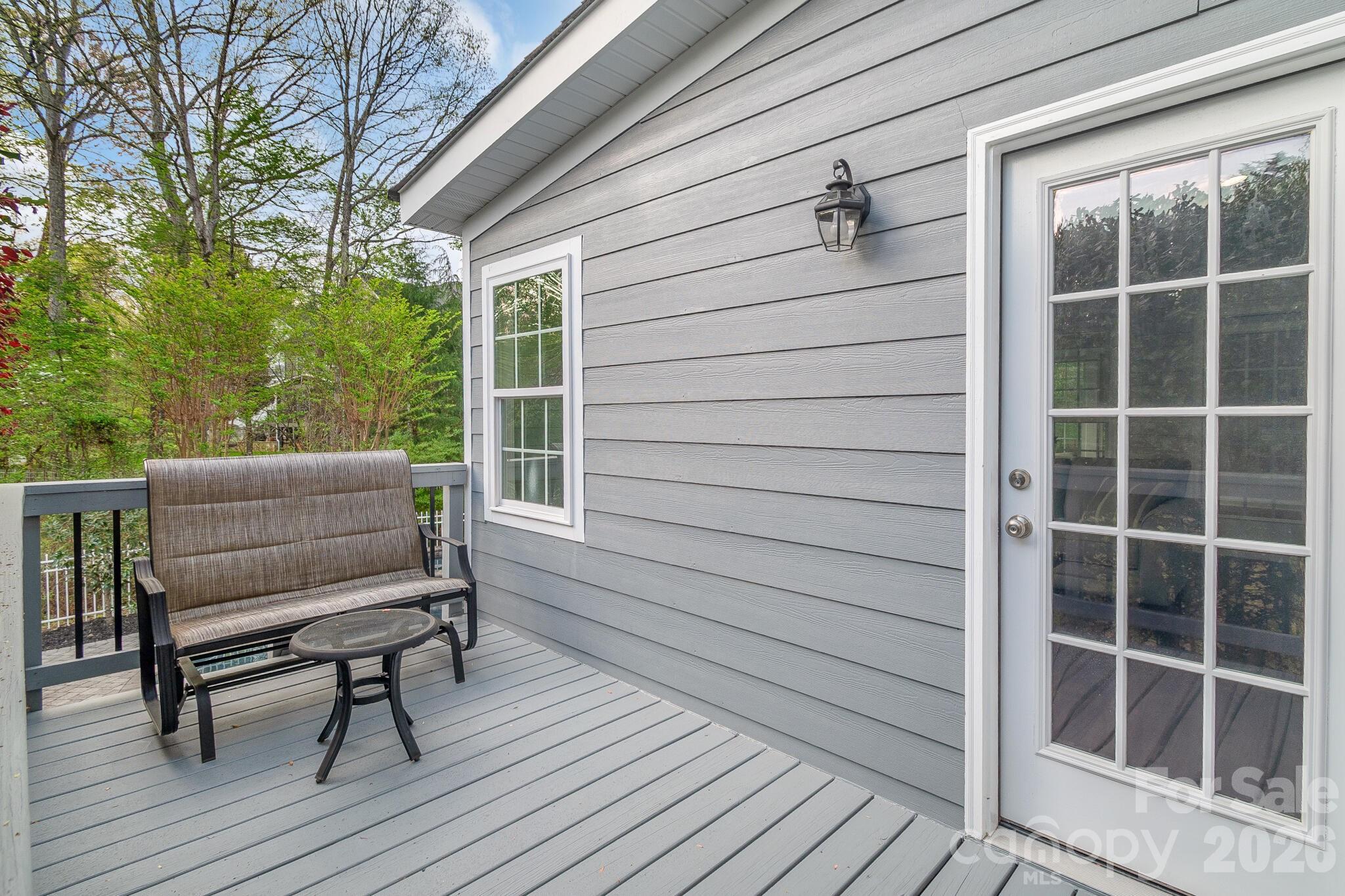 1216 Flat Heads Lane — Waxhaw