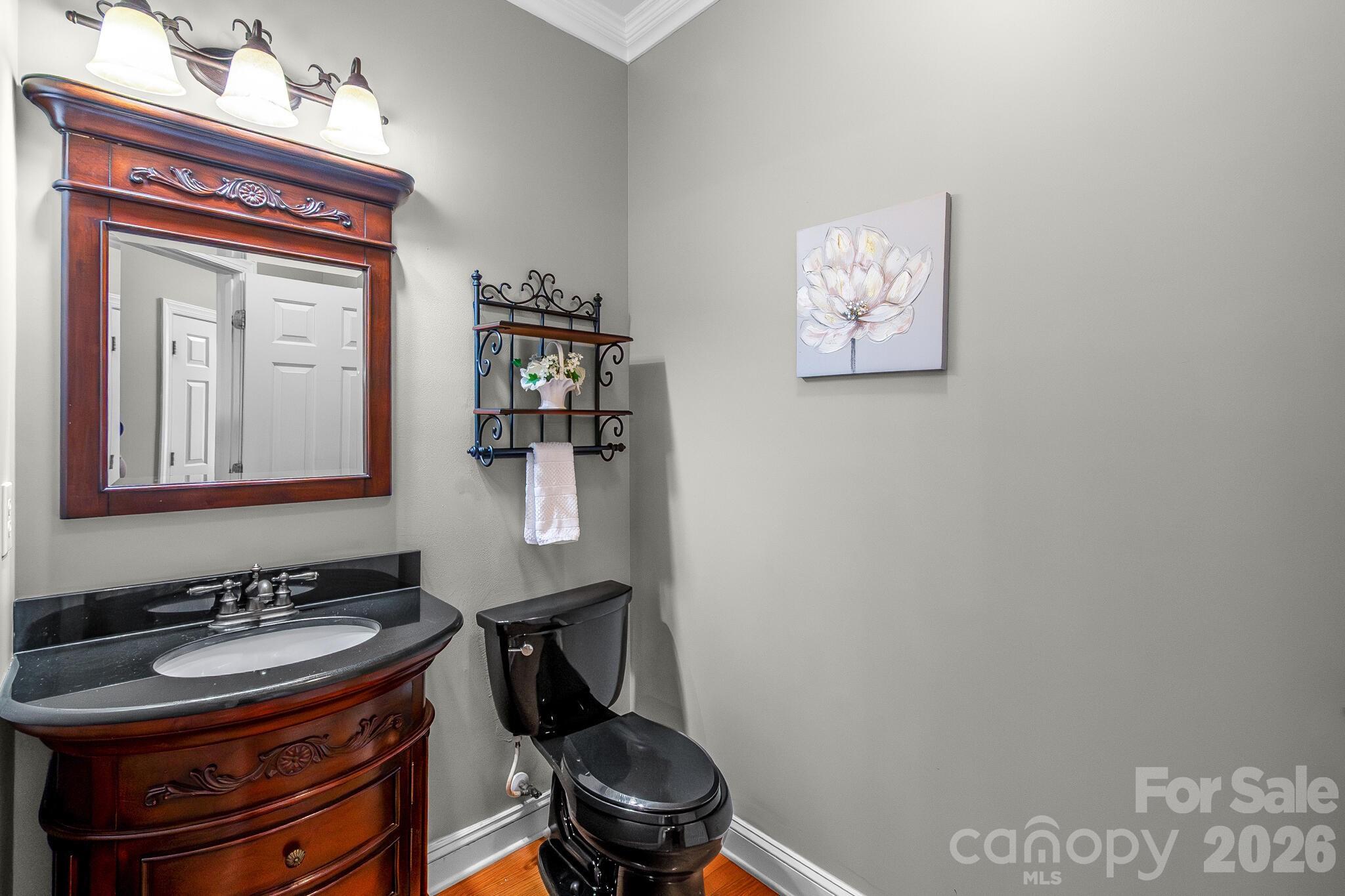 1216 Flat Heads Lane — Waxhaw
