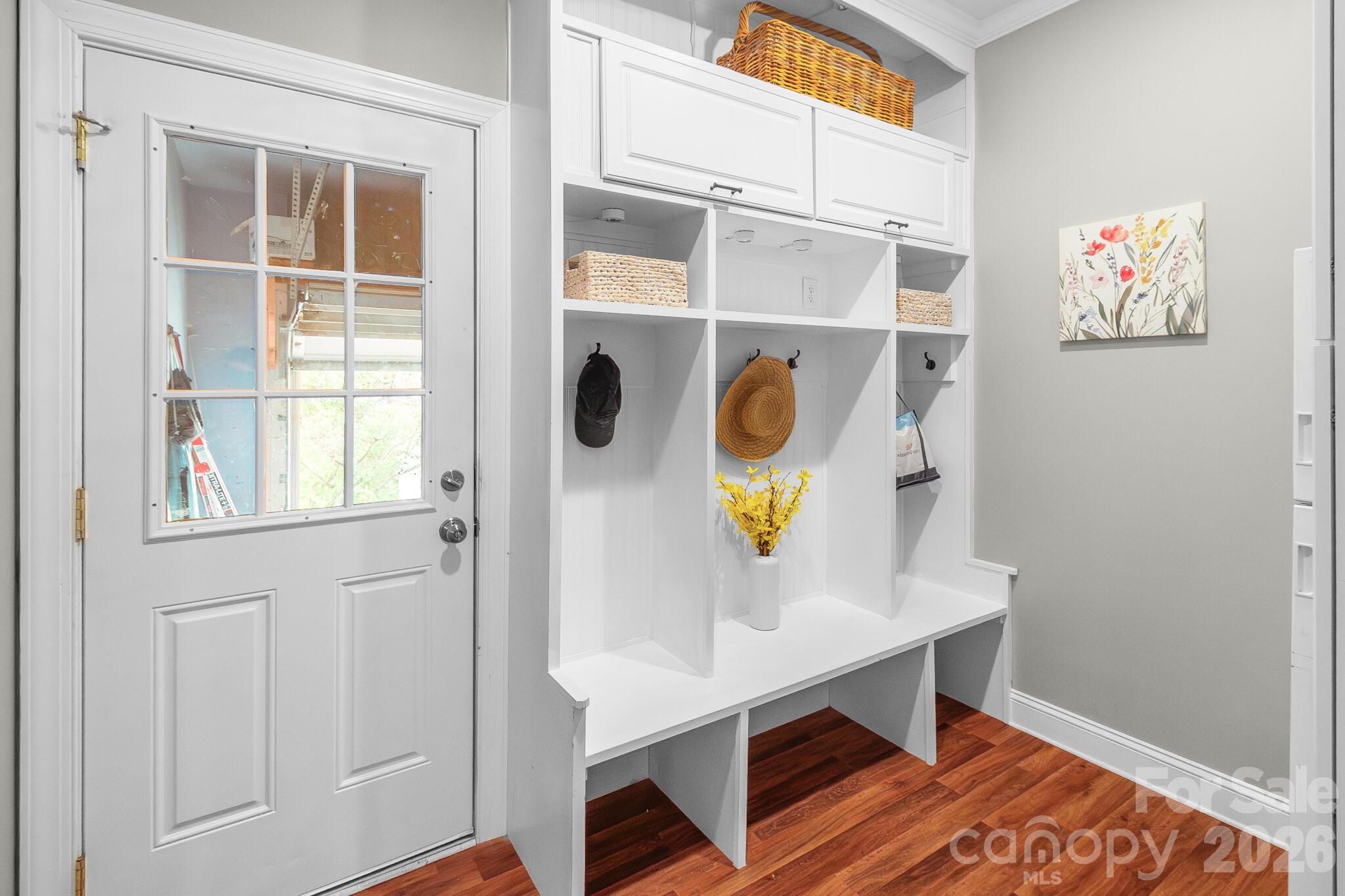 1216 Flat Heads Lane — Waxhaw