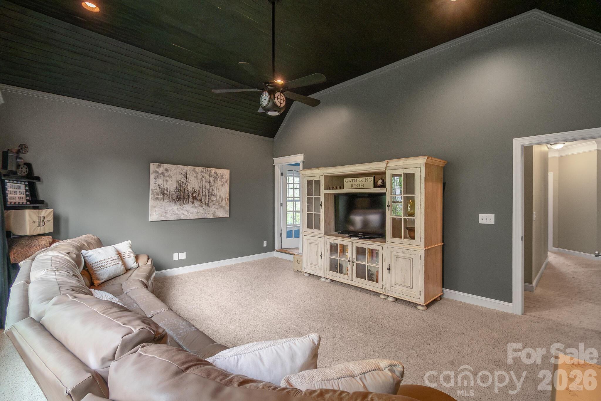 1216 Flat Heads Lane — Waxhaw