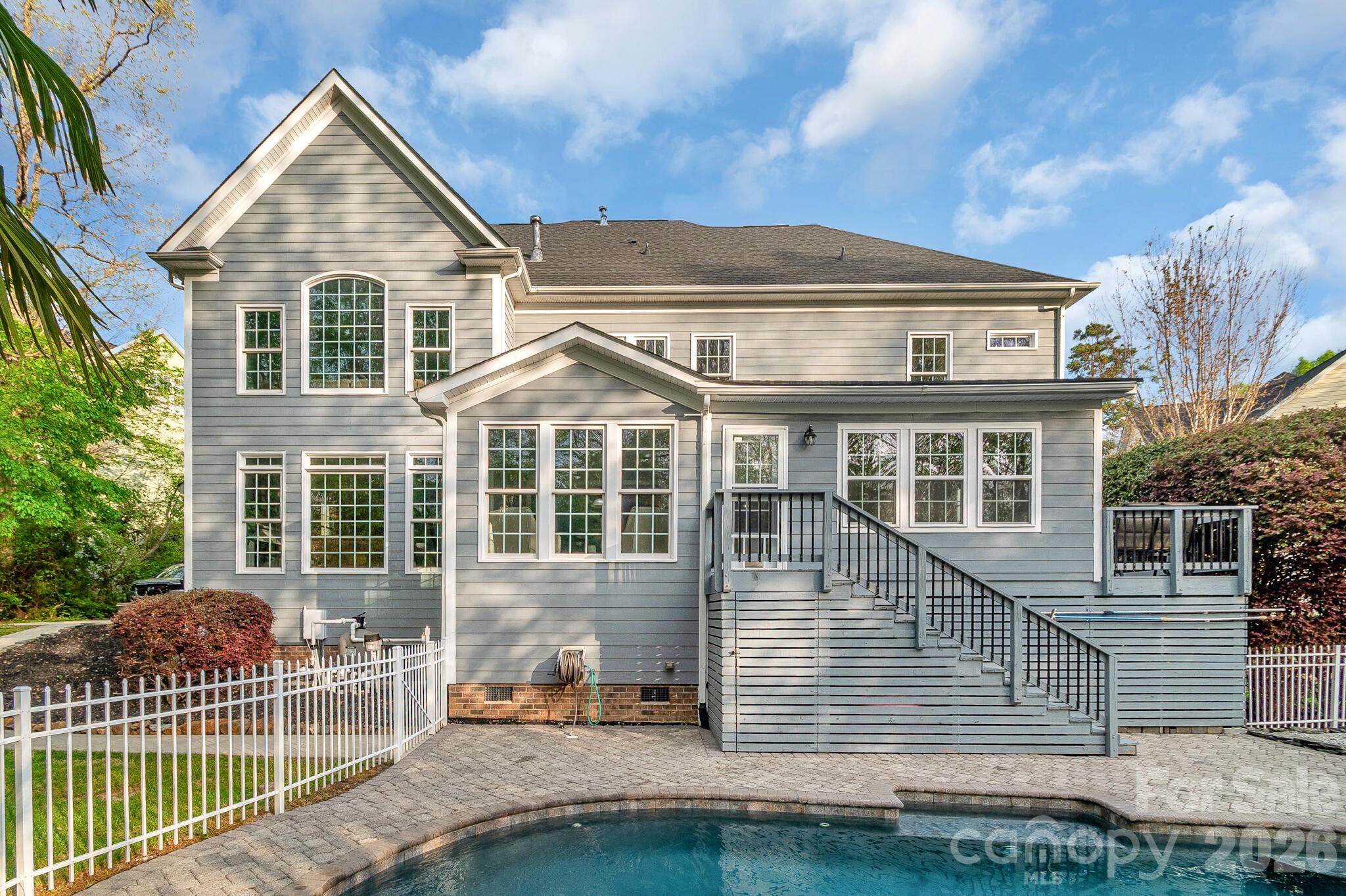 1216 Flat Heads Lane — Waxhaw