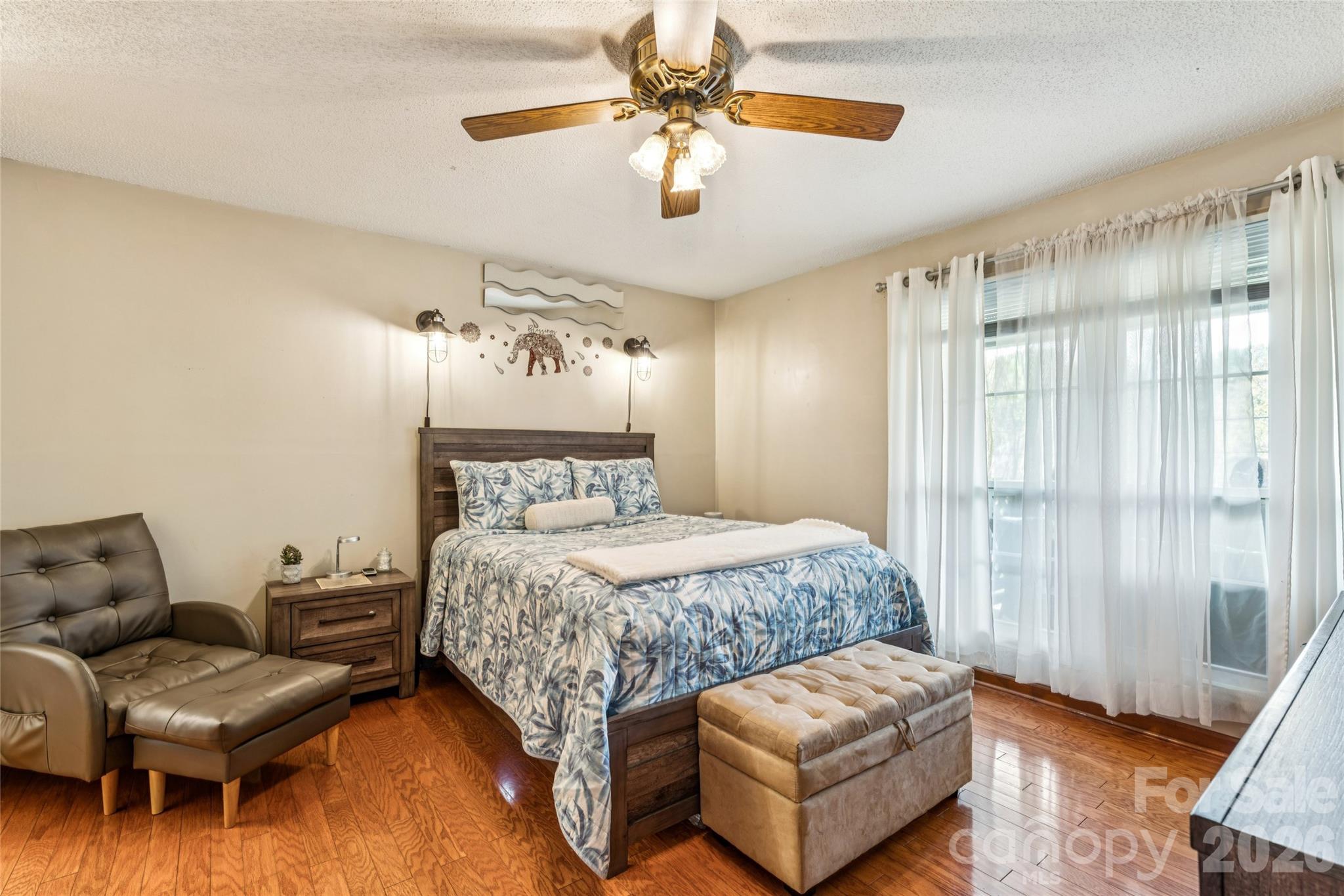 5812 Harris Grove Lane — Charlotte