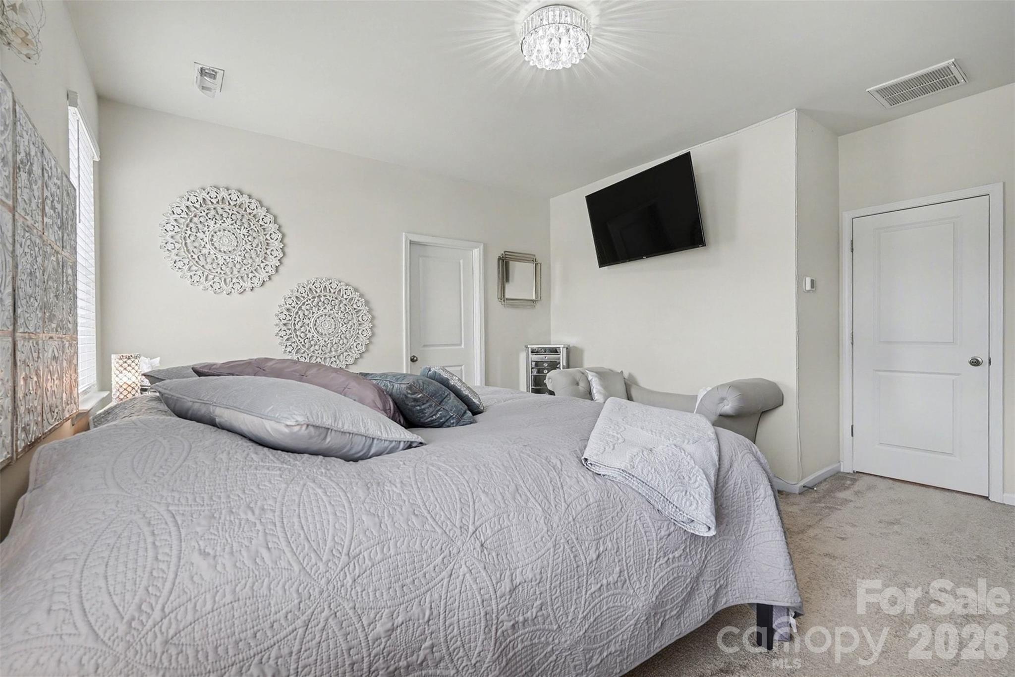 5023 American Bittern Lane — Charlotte