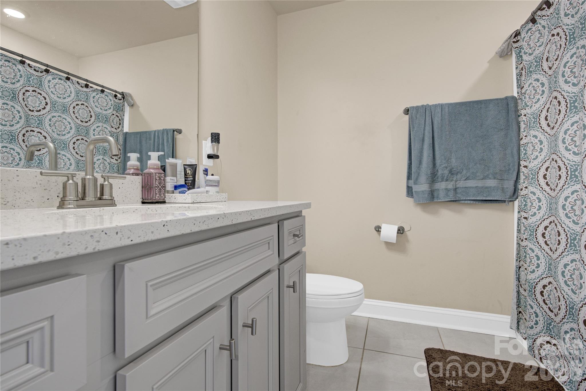 2104 Skybrook Oaks Drive — Huntersville