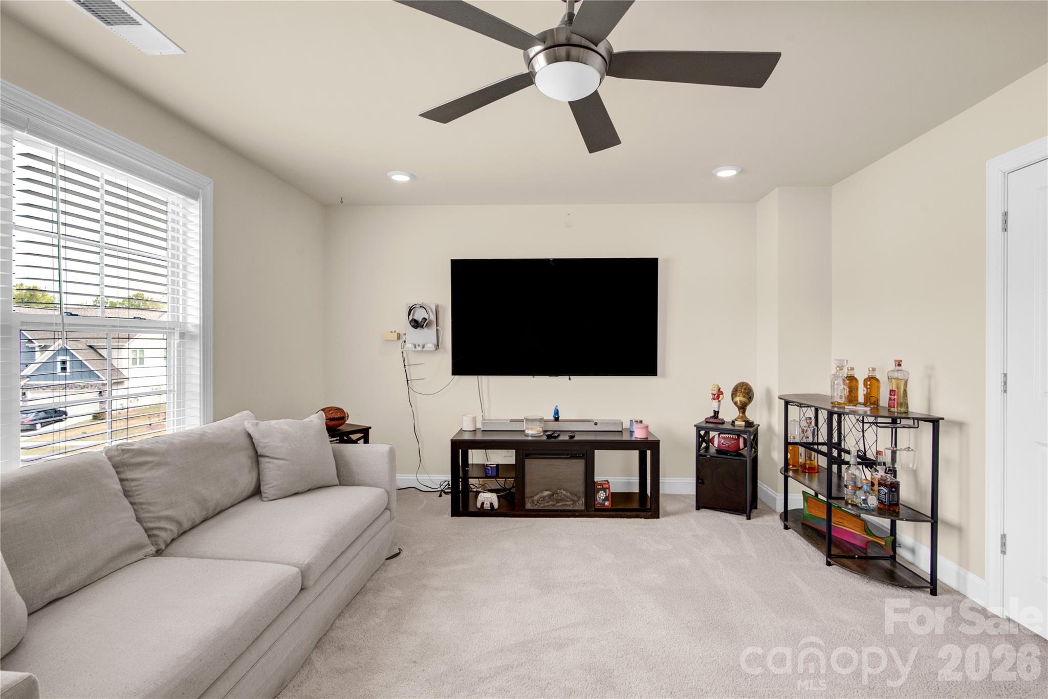 2104 Skybrook Oaks Drive — Huntersville