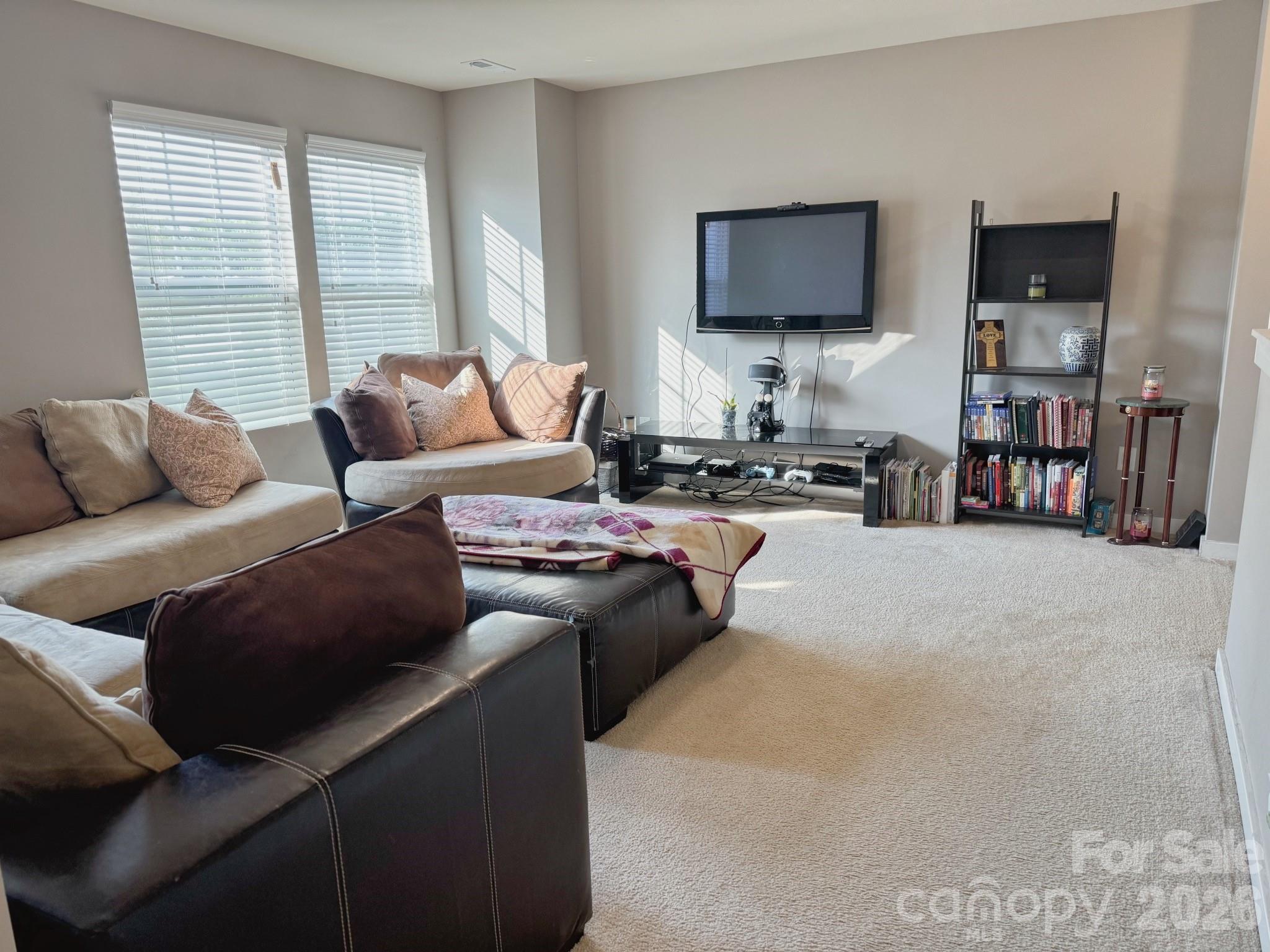 4620 Gibbons Link Road — Charlotte