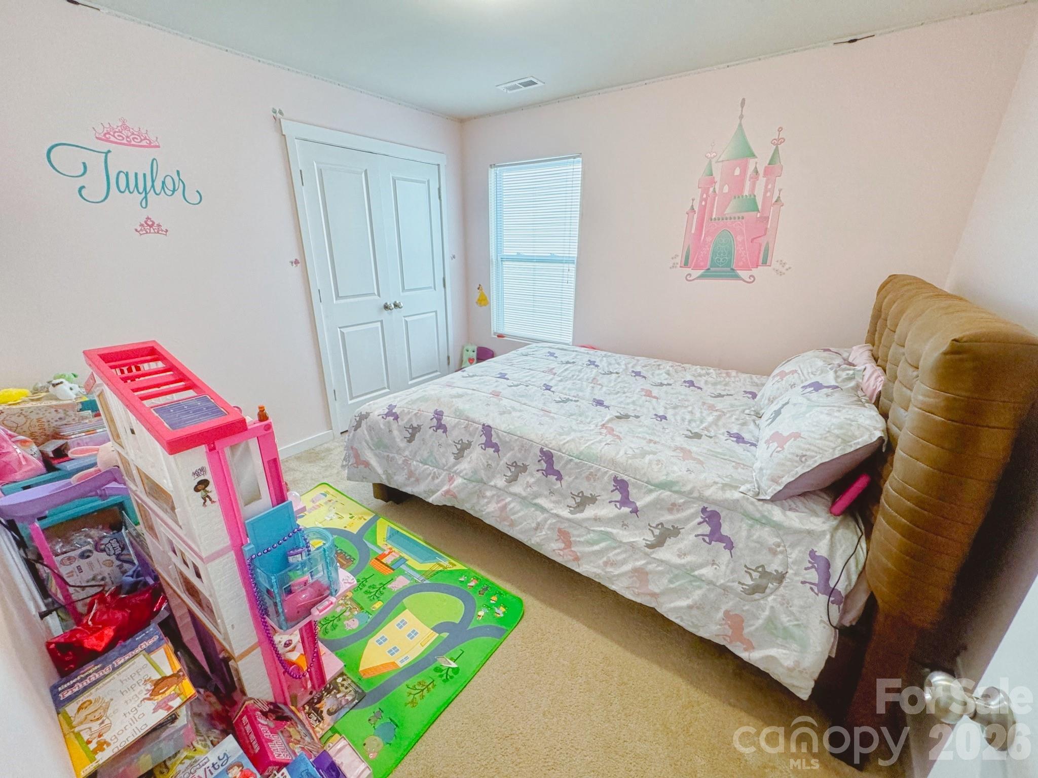 4620 Gibbons Link Road — Charlotte