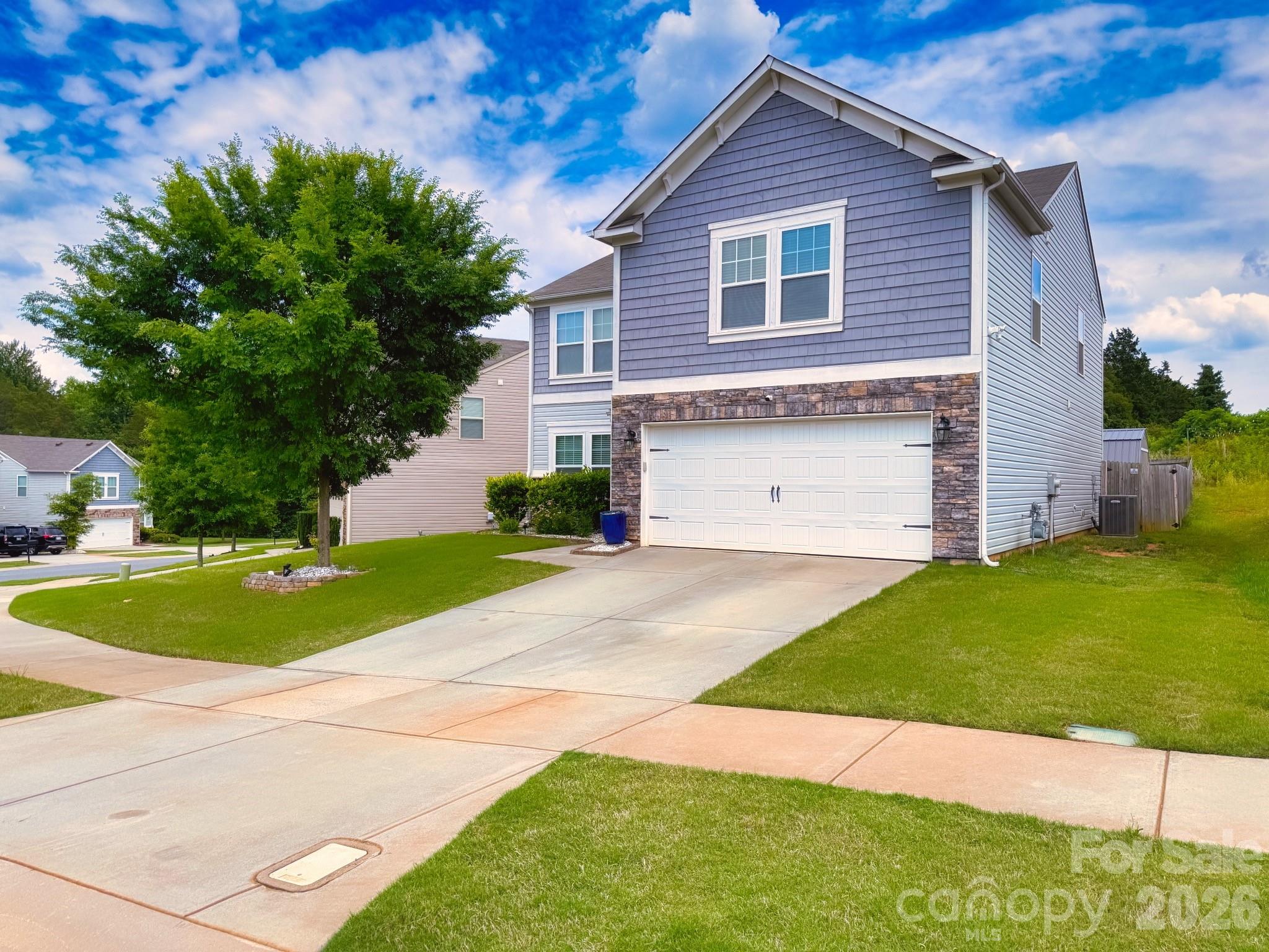 4620 Gibbons Link Road — Charlotte