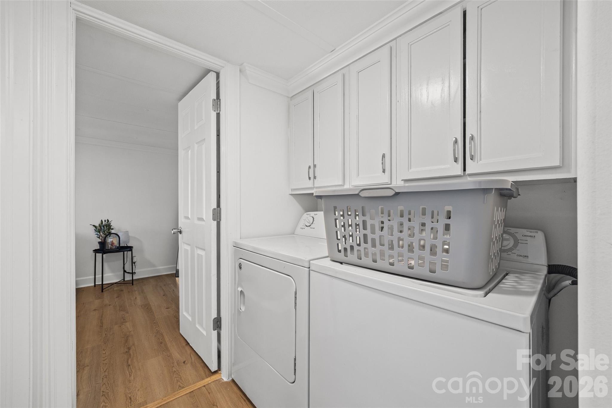 5024 Victoria Avenue — Charlotte