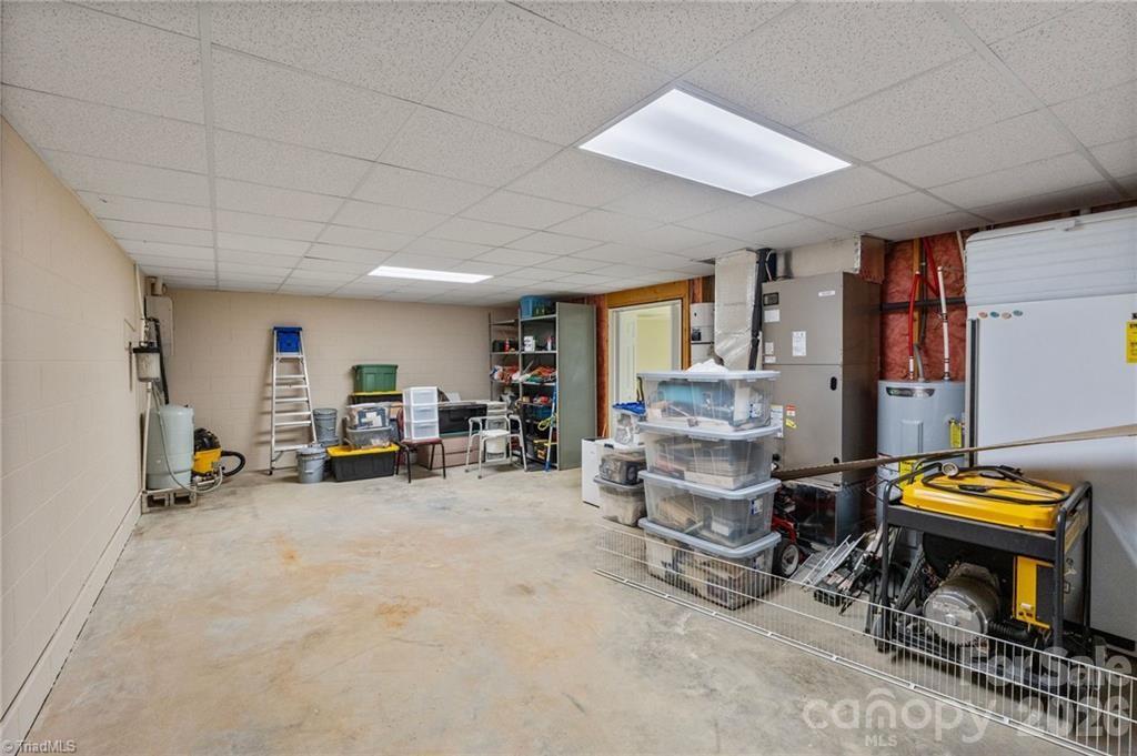 4937 W NC Hwy 268 Highway — Wilkesboro