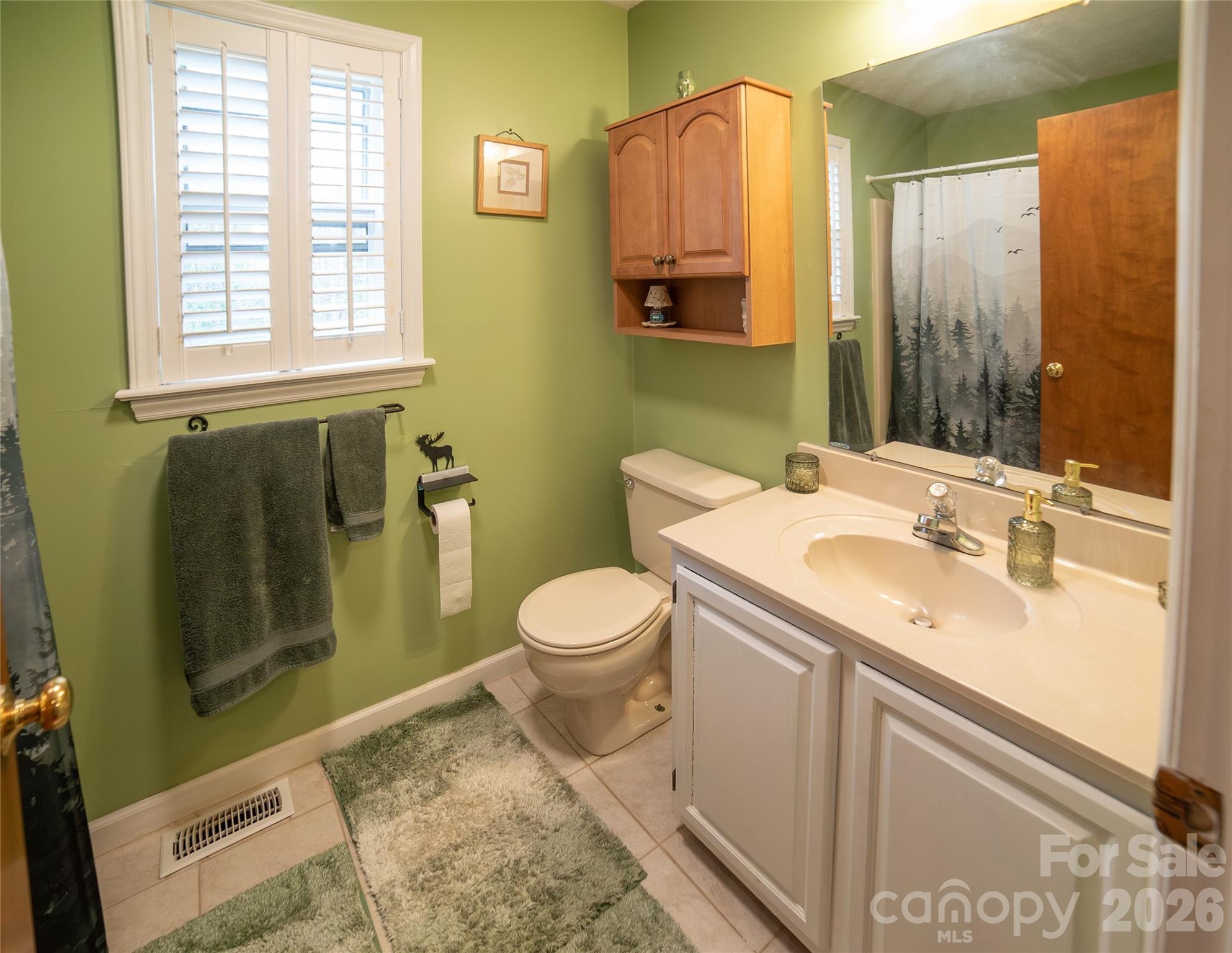 3153 Village Drive — Morganton