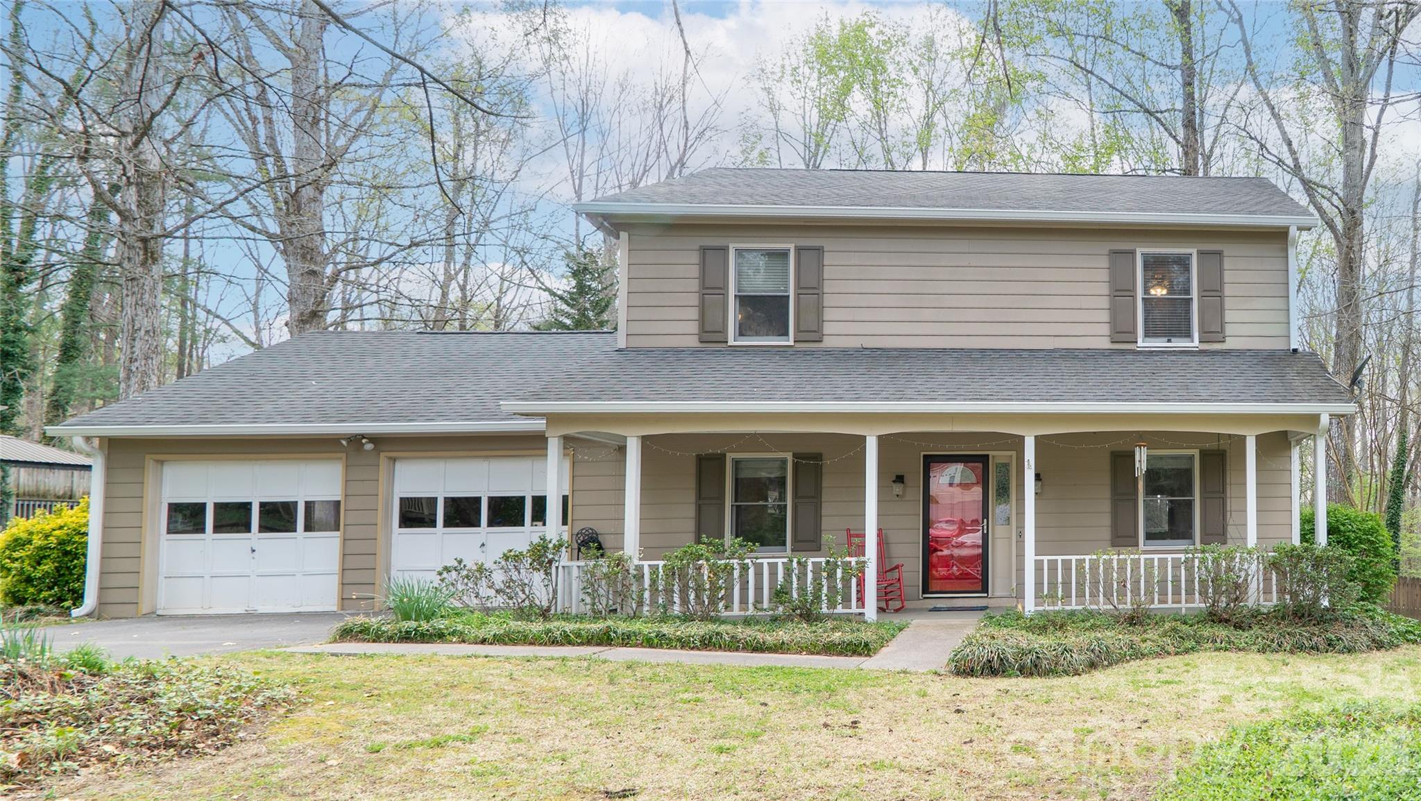 3153 Village Drive — Morganton