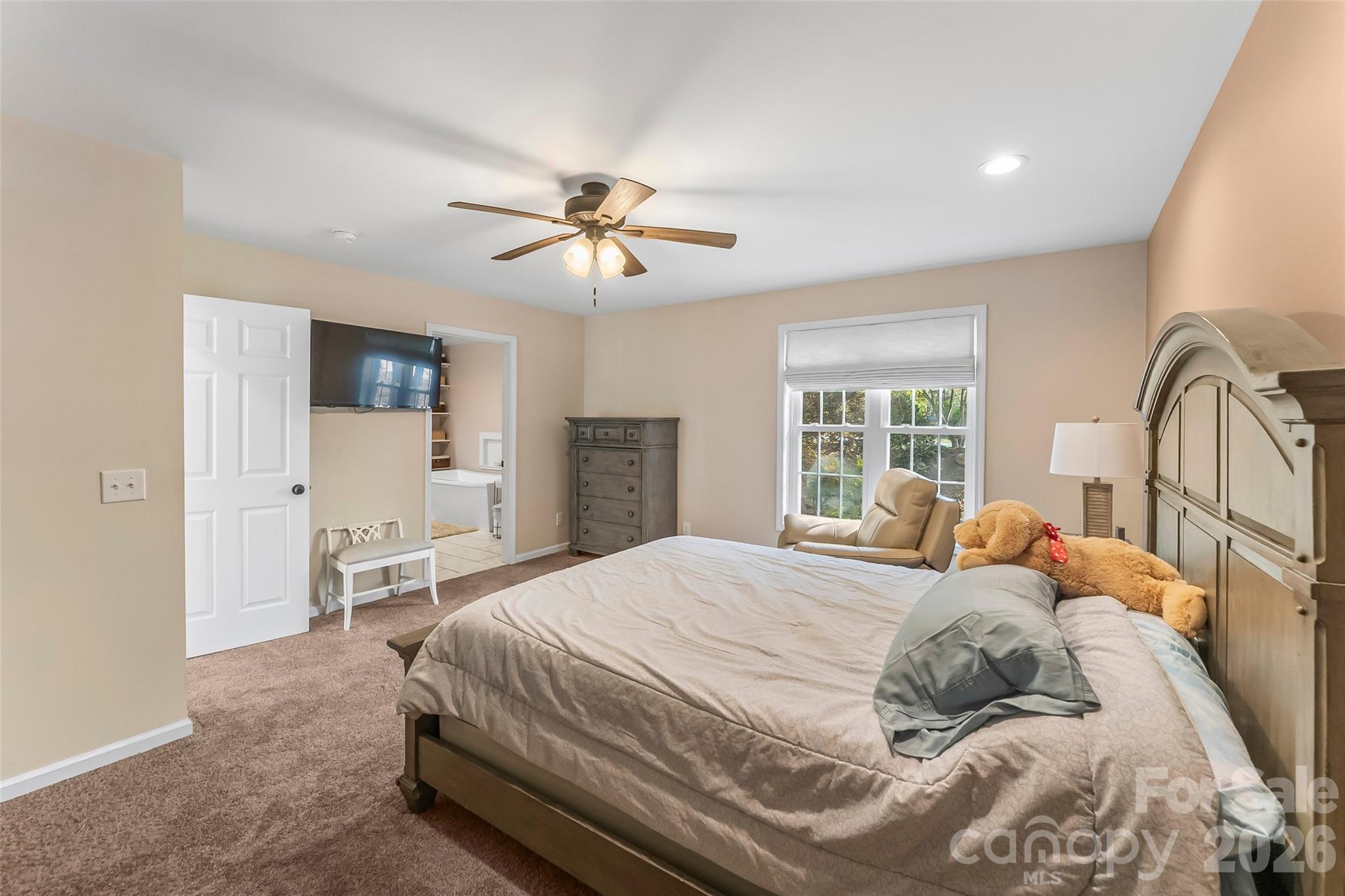 6047 Chaucer Lane — Granite Falls