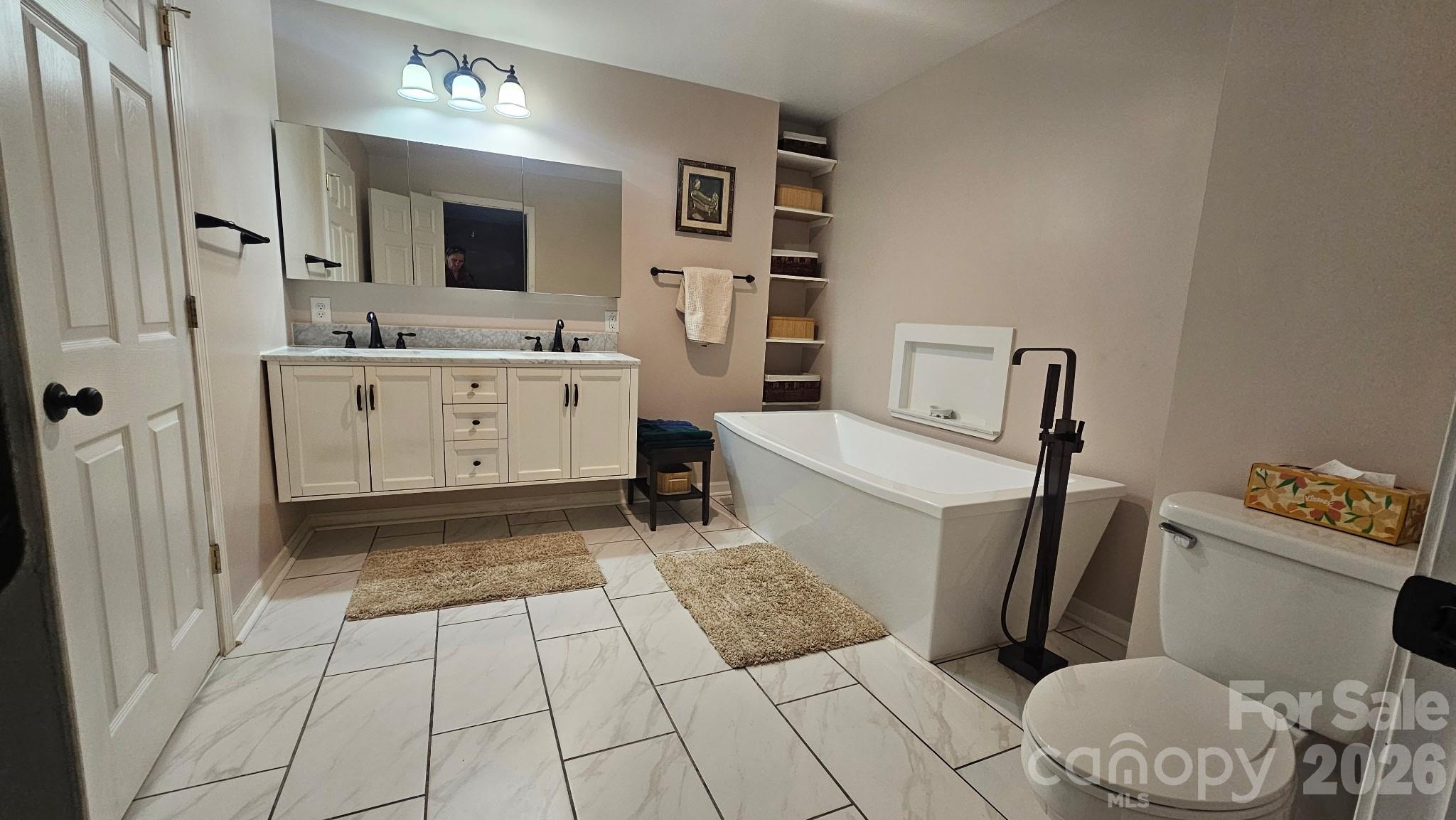 6047 Chaucer Lane — Granite Falls