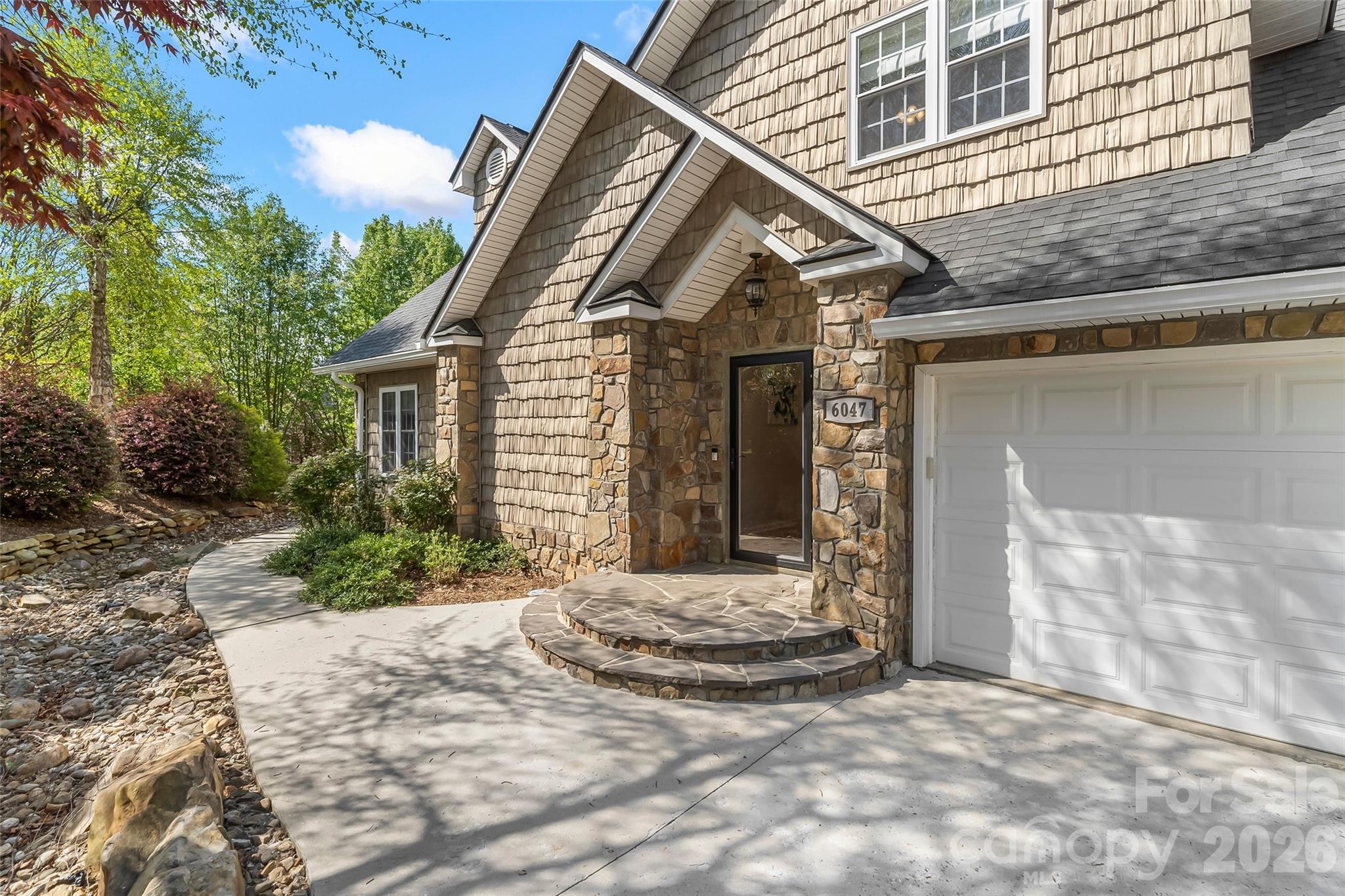 6047 Chaucer Lane — Granite Falls