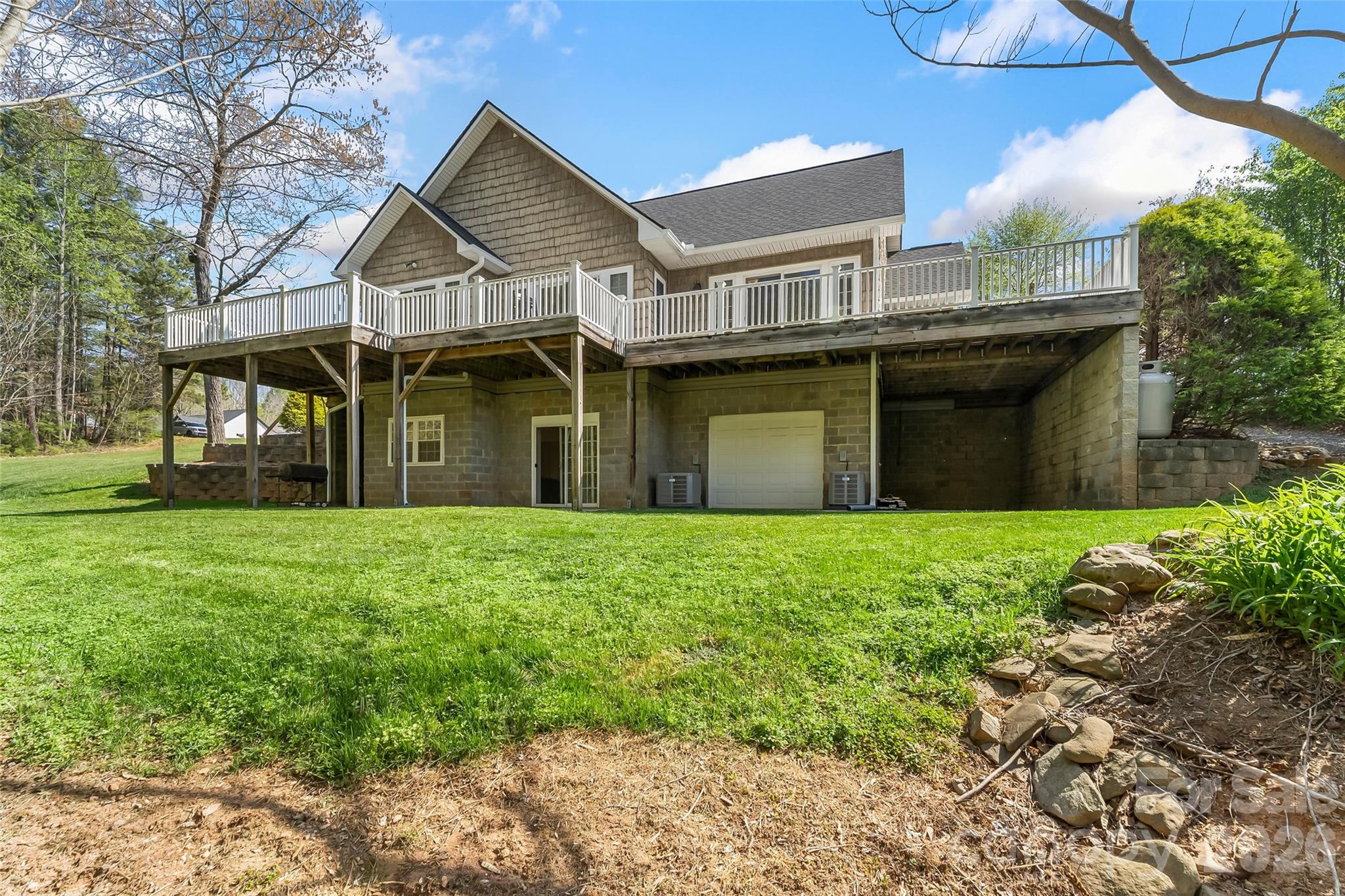 6047 Chaucer Lane — Granite Falls