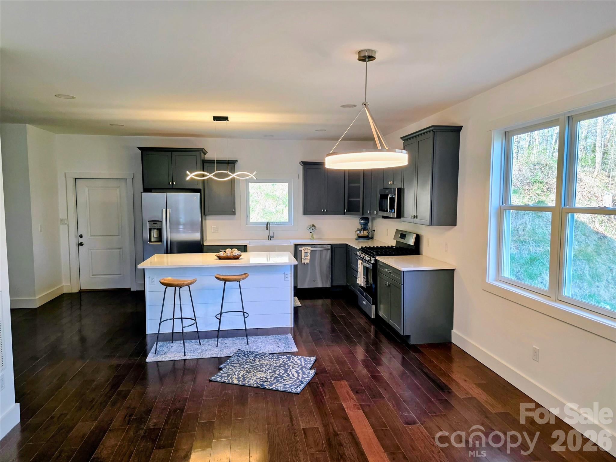 24 Salt Box Haven — Burnsville
