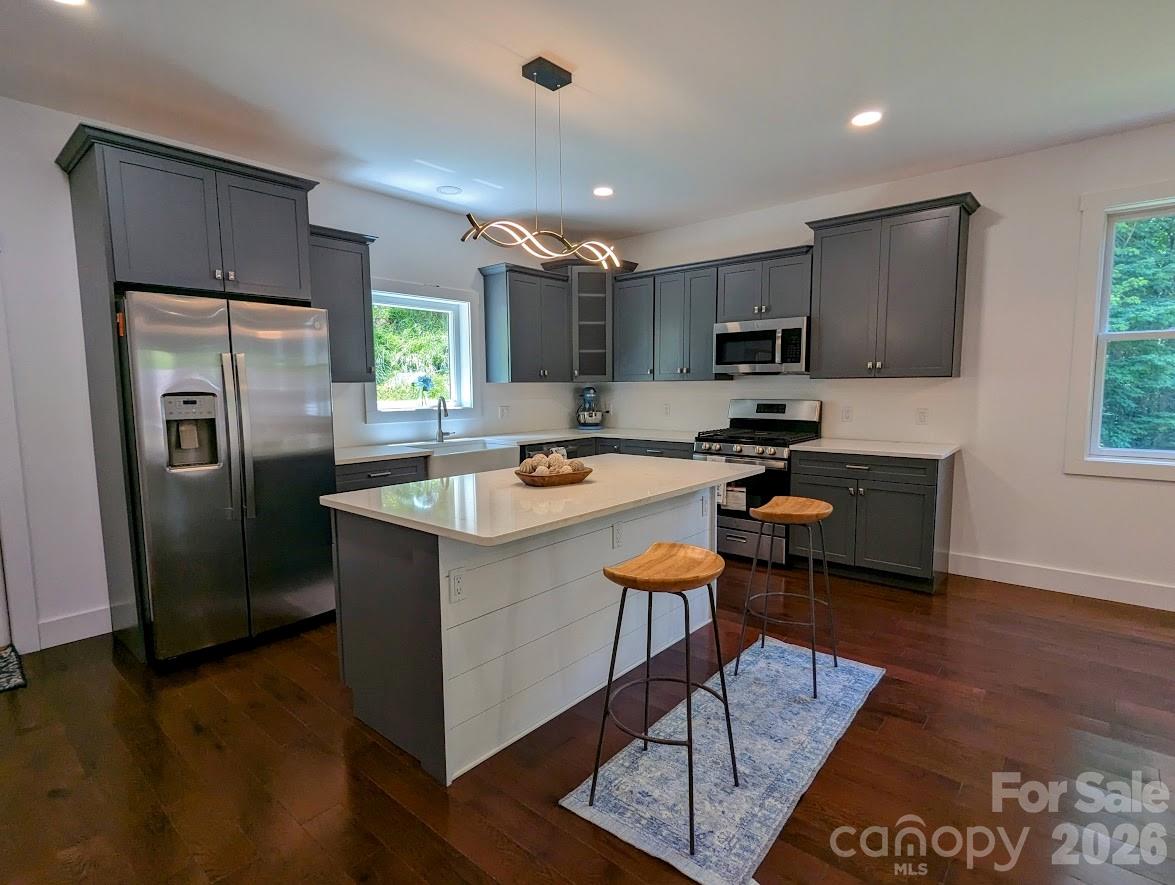 24 Salt Box Haven — Burnsville