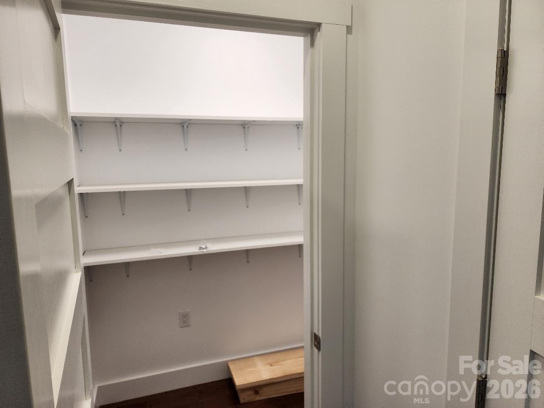 24 Salt Box Haven — Burnsville