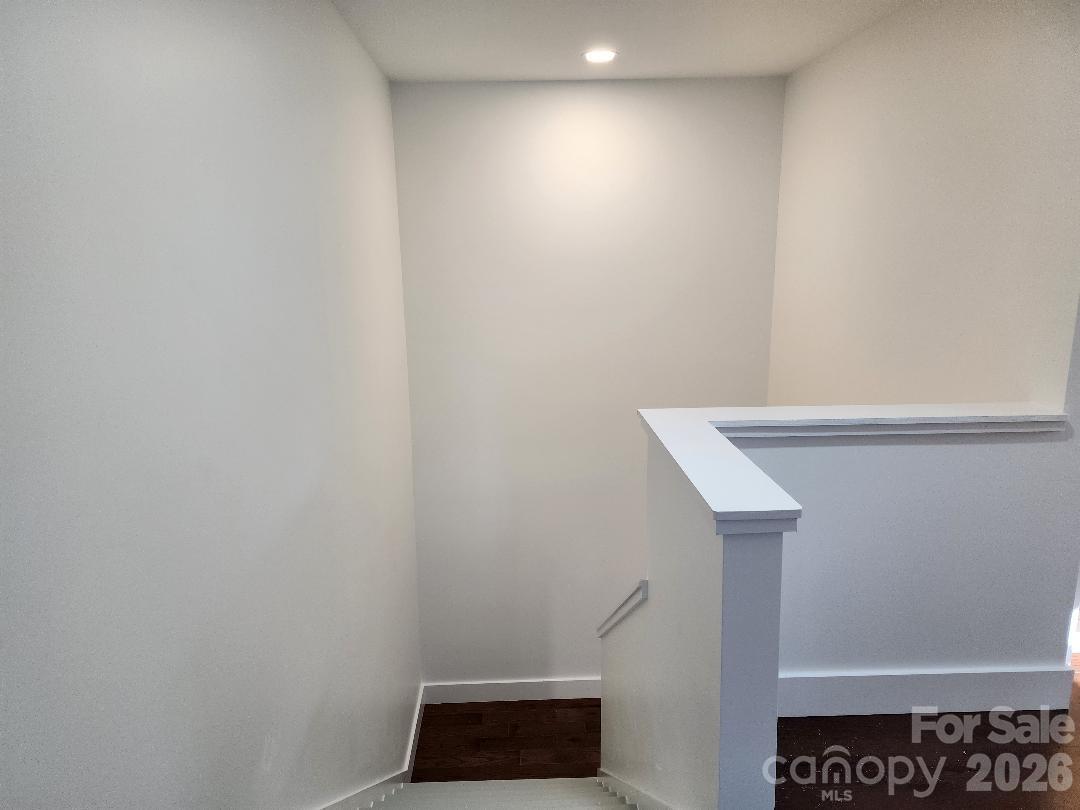 24 Salt Box Haven — Burnsville