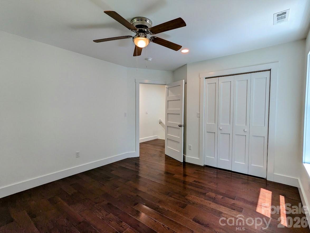 24 Salt Box Haven — Burnsville