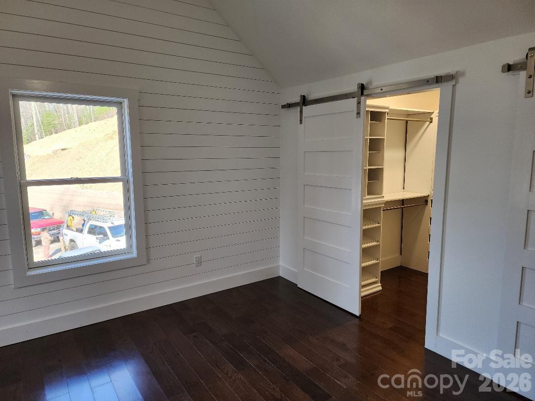 24 Salt Box Haven — Burnsville