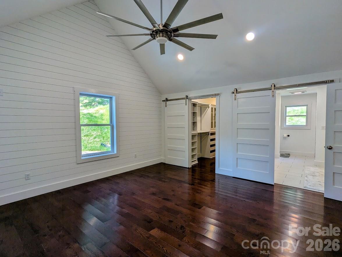 24 Salt Box Haven — Burnsville
