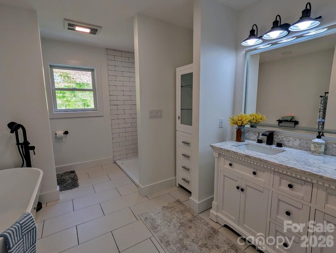 24 Salt Box Haven — Burnsville