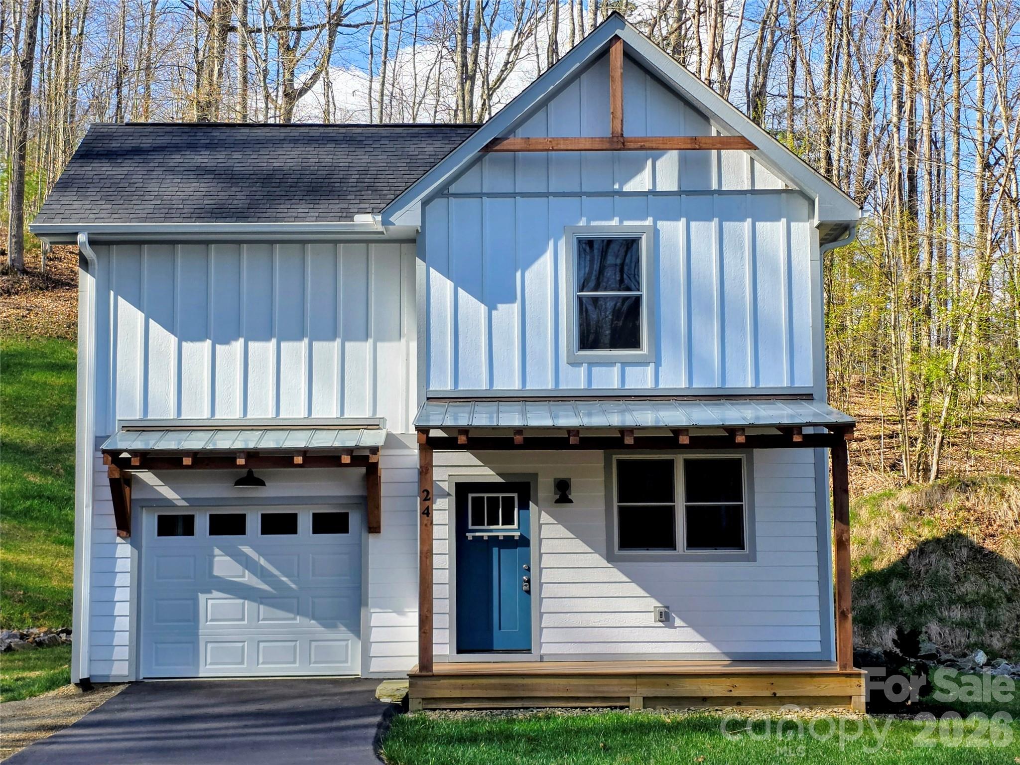 24 Salt Box Haven — Burnsville