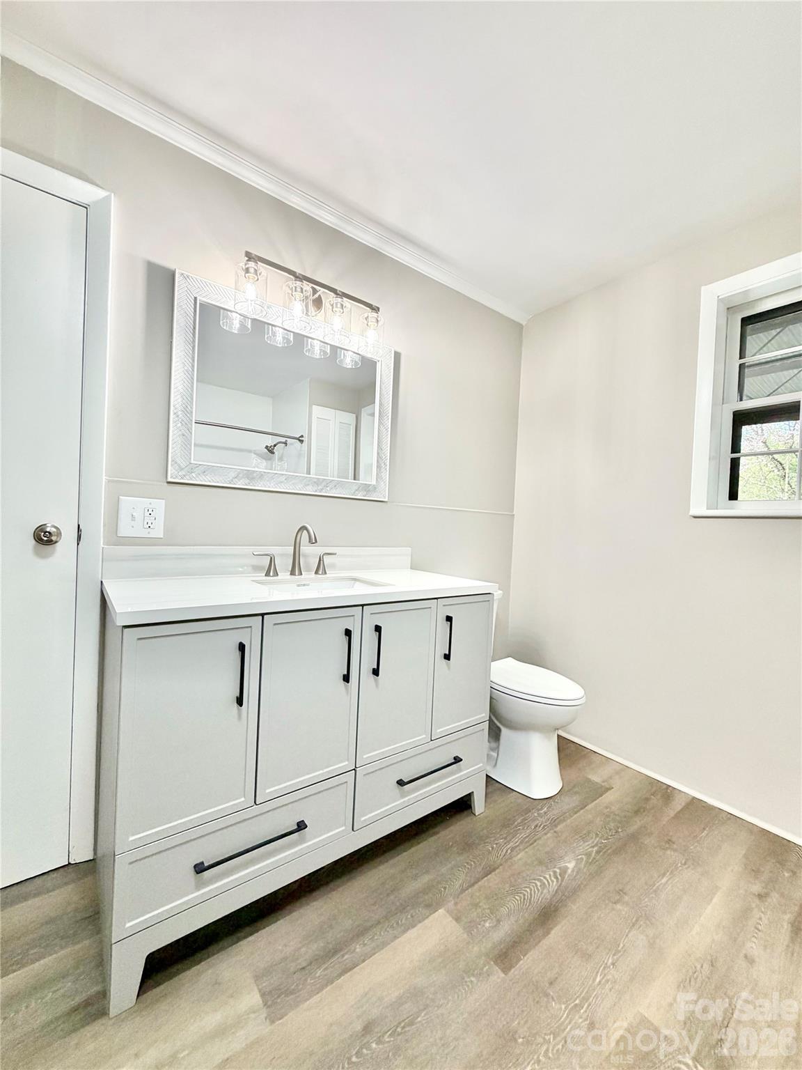 6530 Curlee Road — Conover