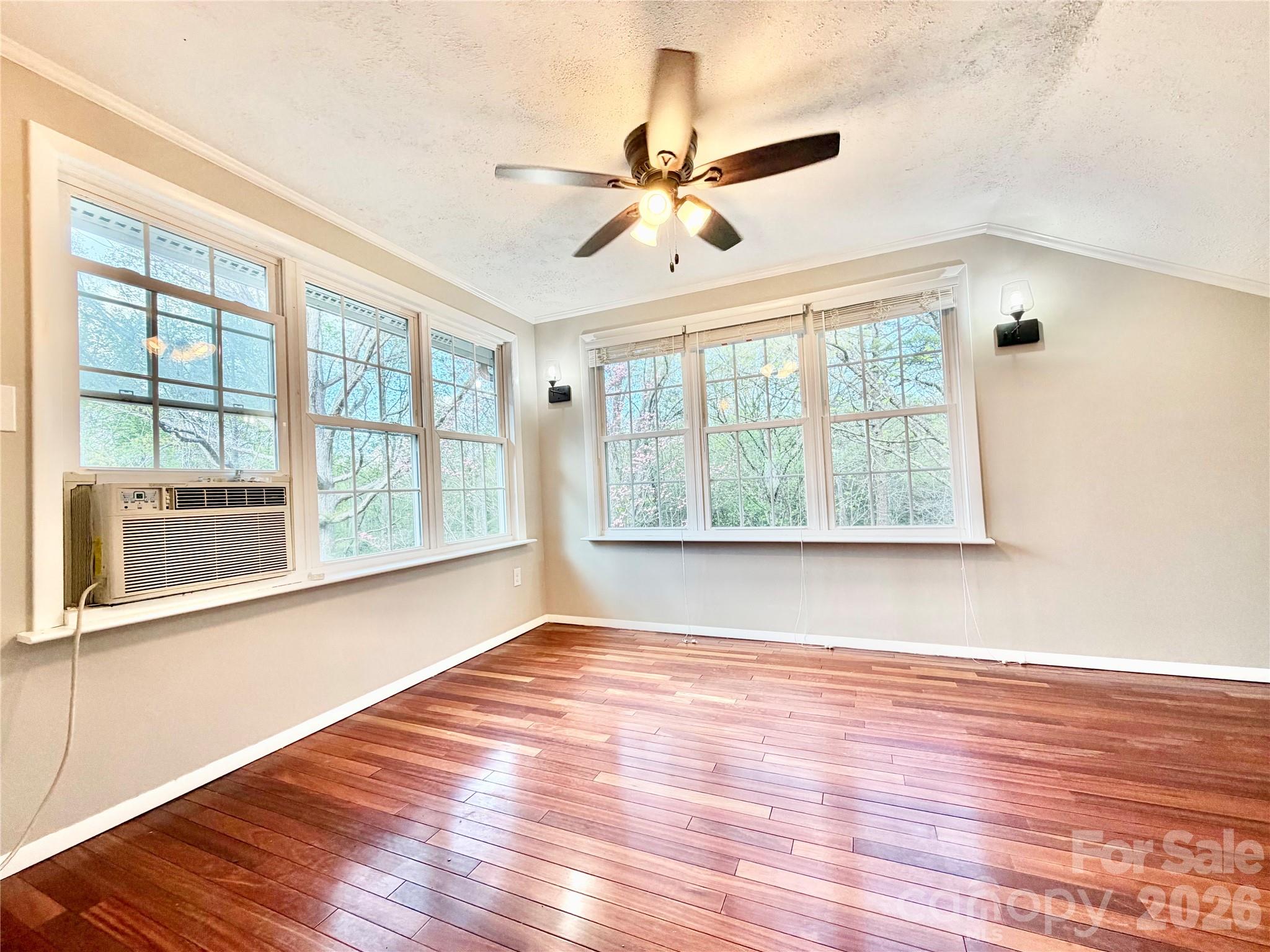 6530 Curlee Road — Conover