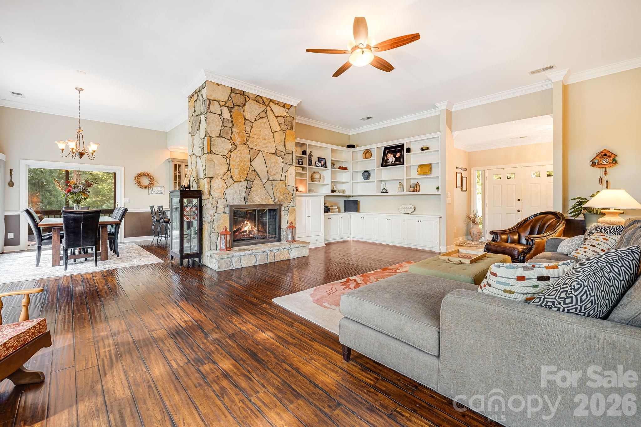 91 Island View Court — Mill Spring