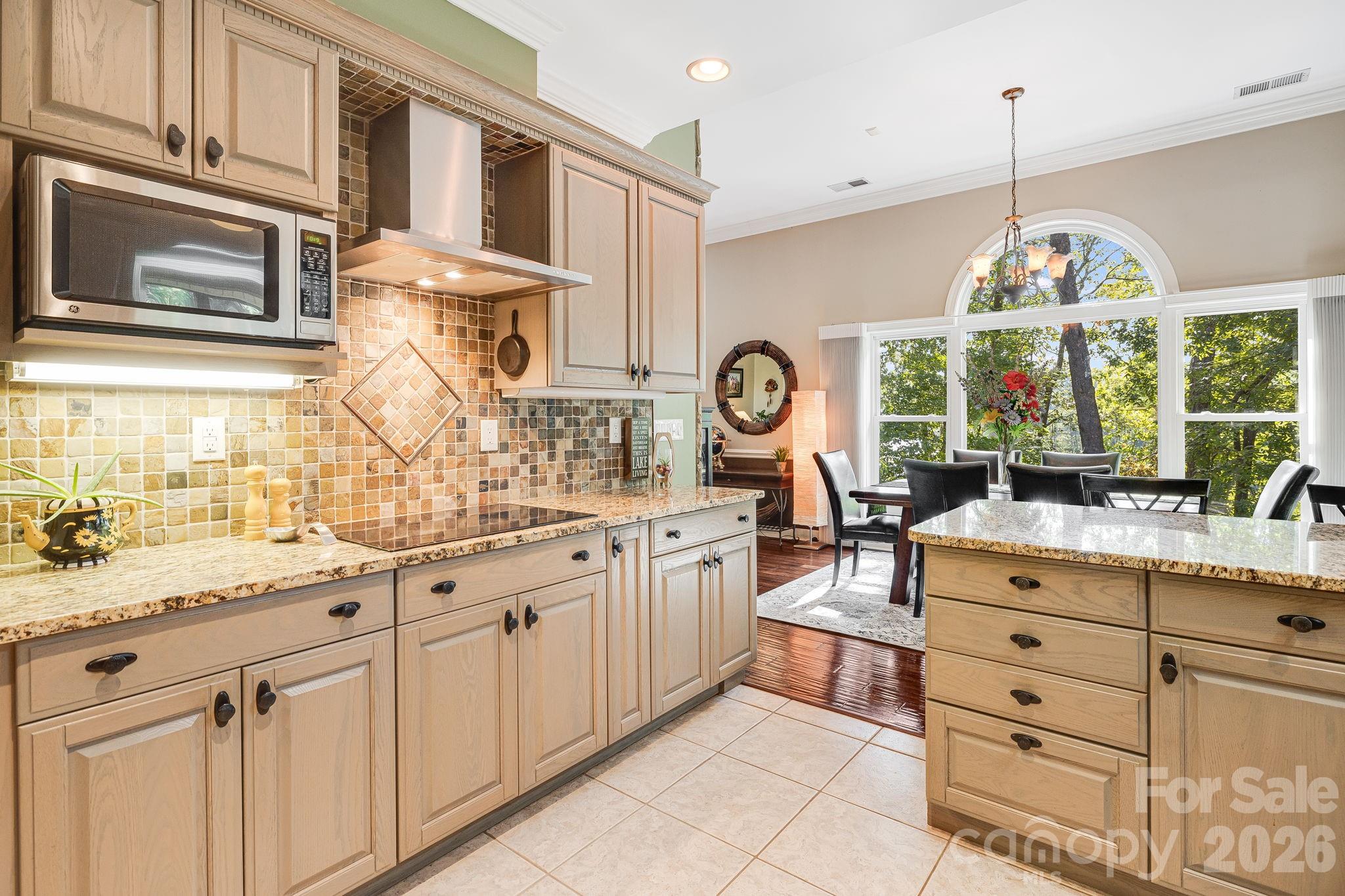 91 Island View Court — Mill Spring