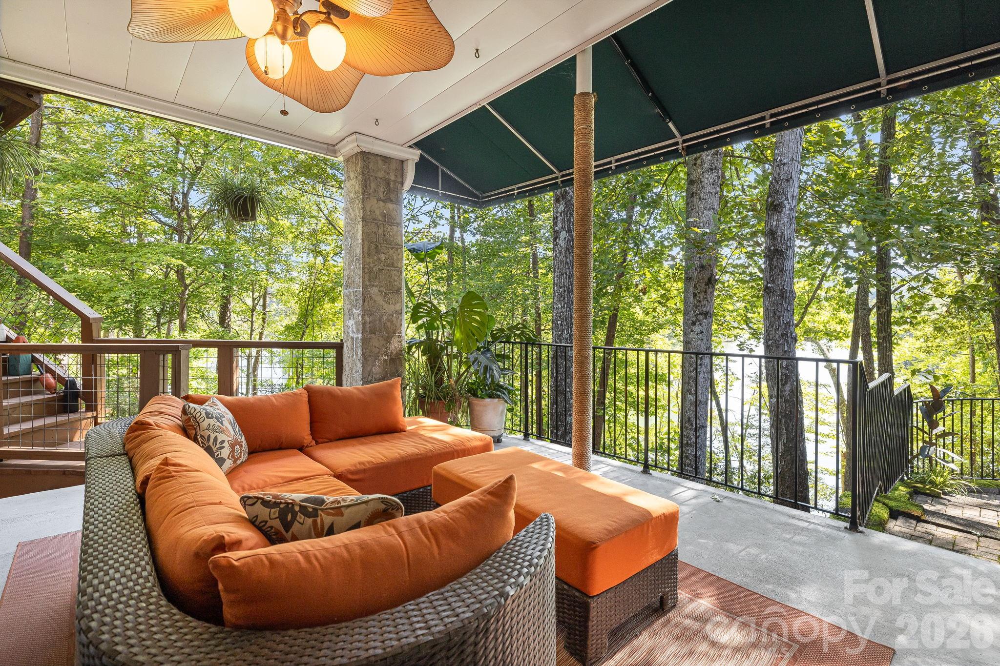 91 Island View Court — Mill Spring