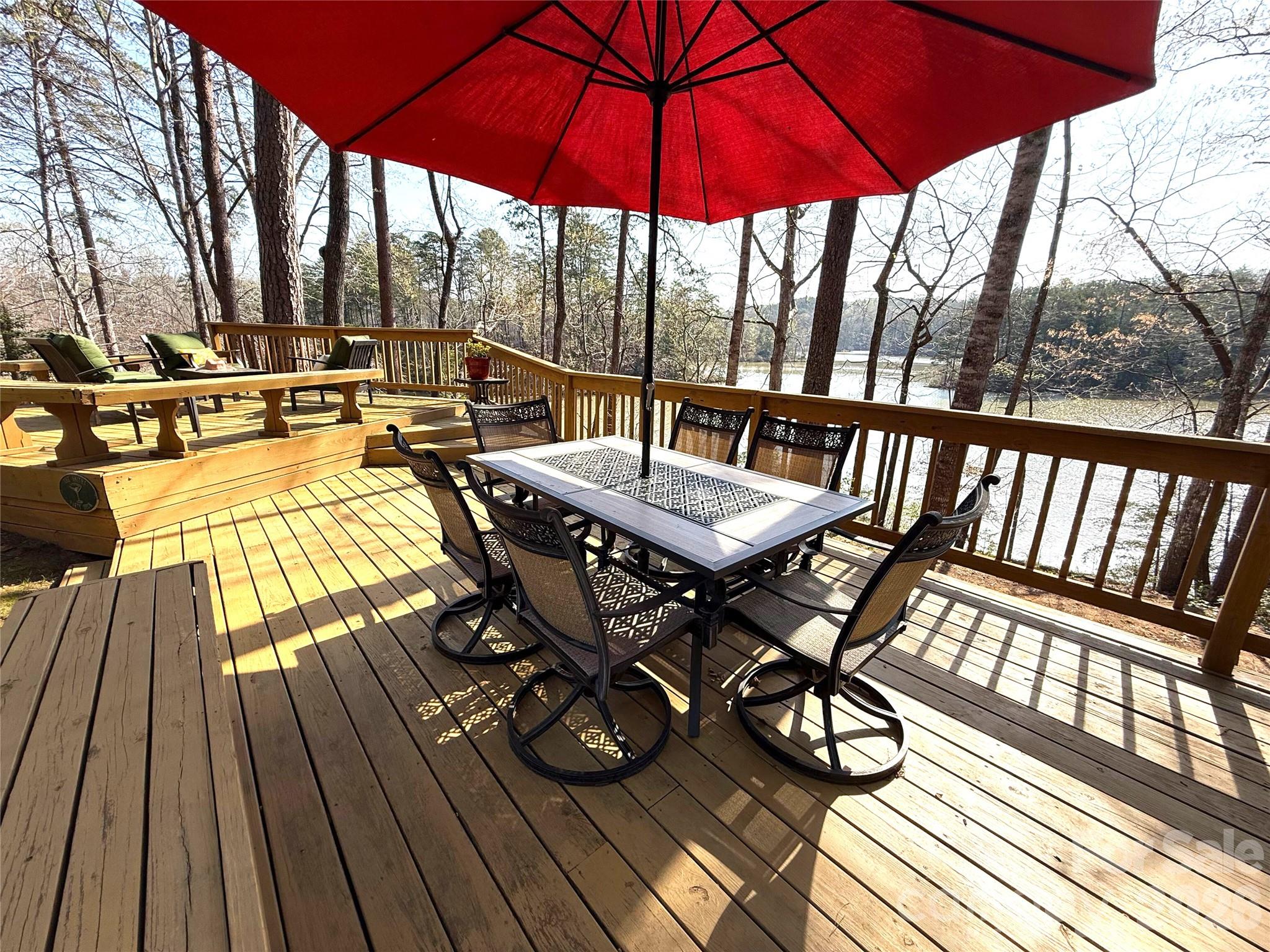 91 Island View Court — Mill Spring