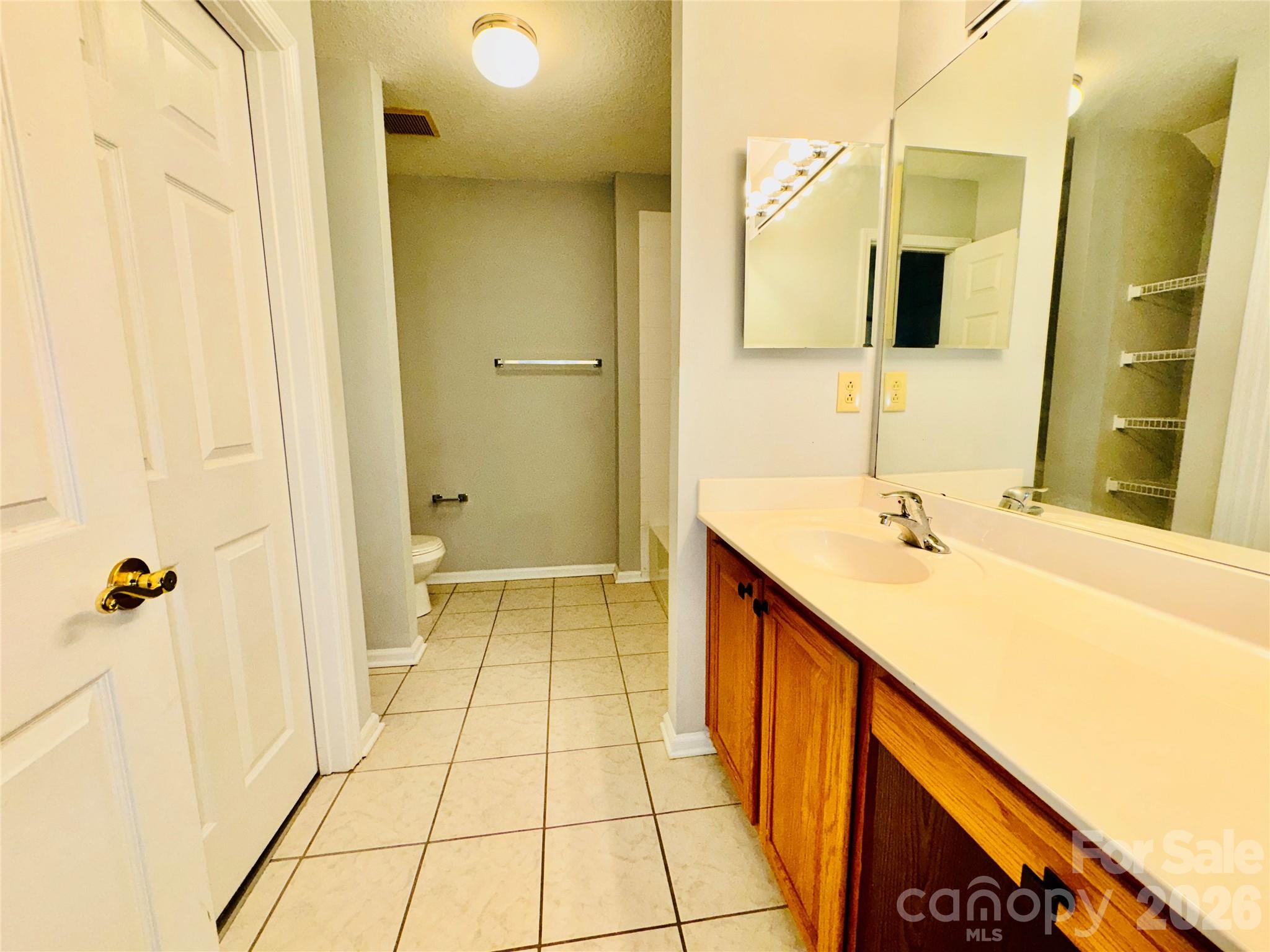 8035 Sultana Circle — Charlotte