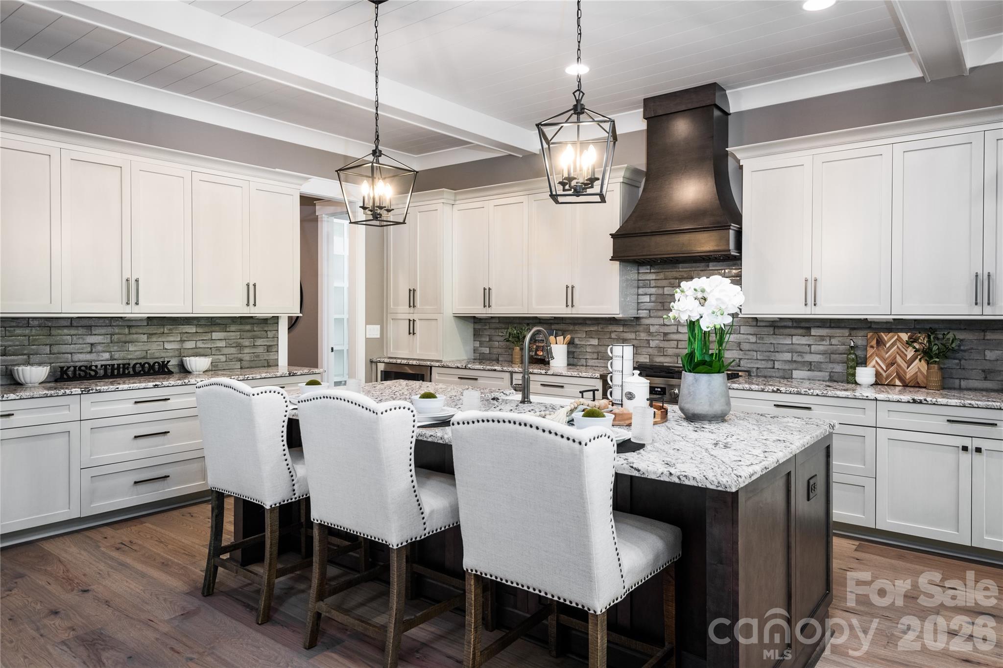 7583 Cottonwood Drive — Denver