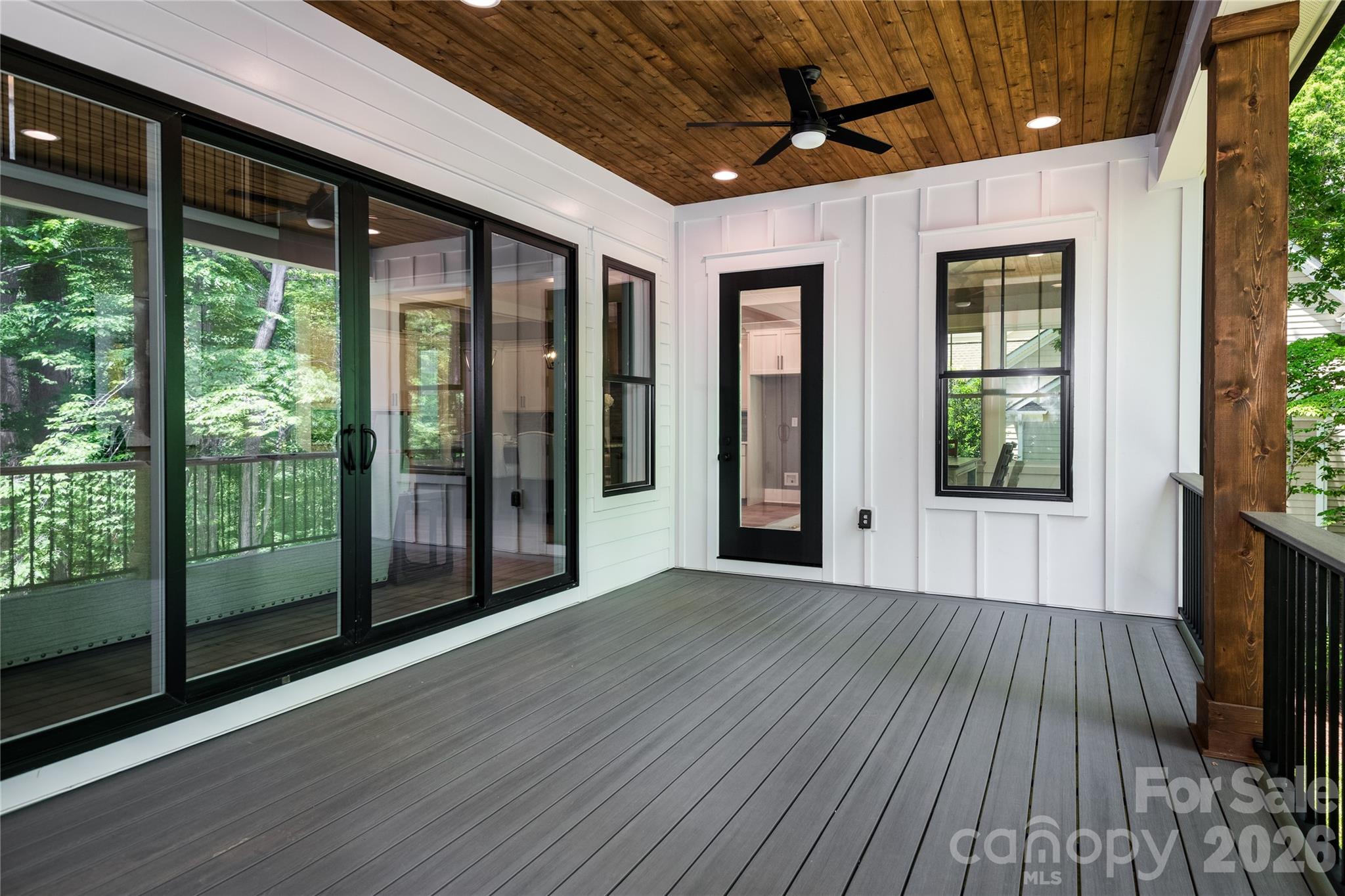 7583 Cottonwood Drive — Denver