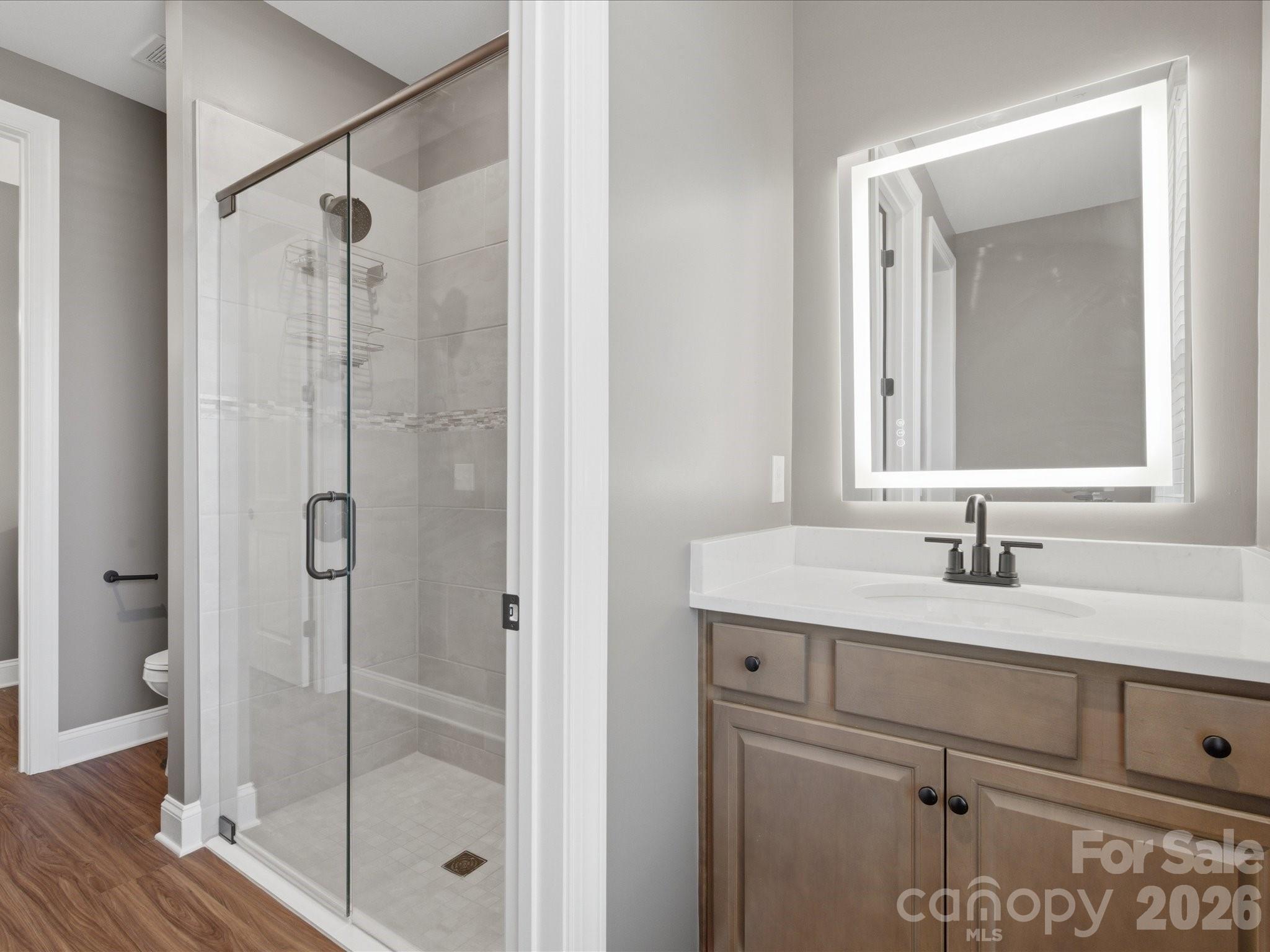 7004 Treetop Court — York