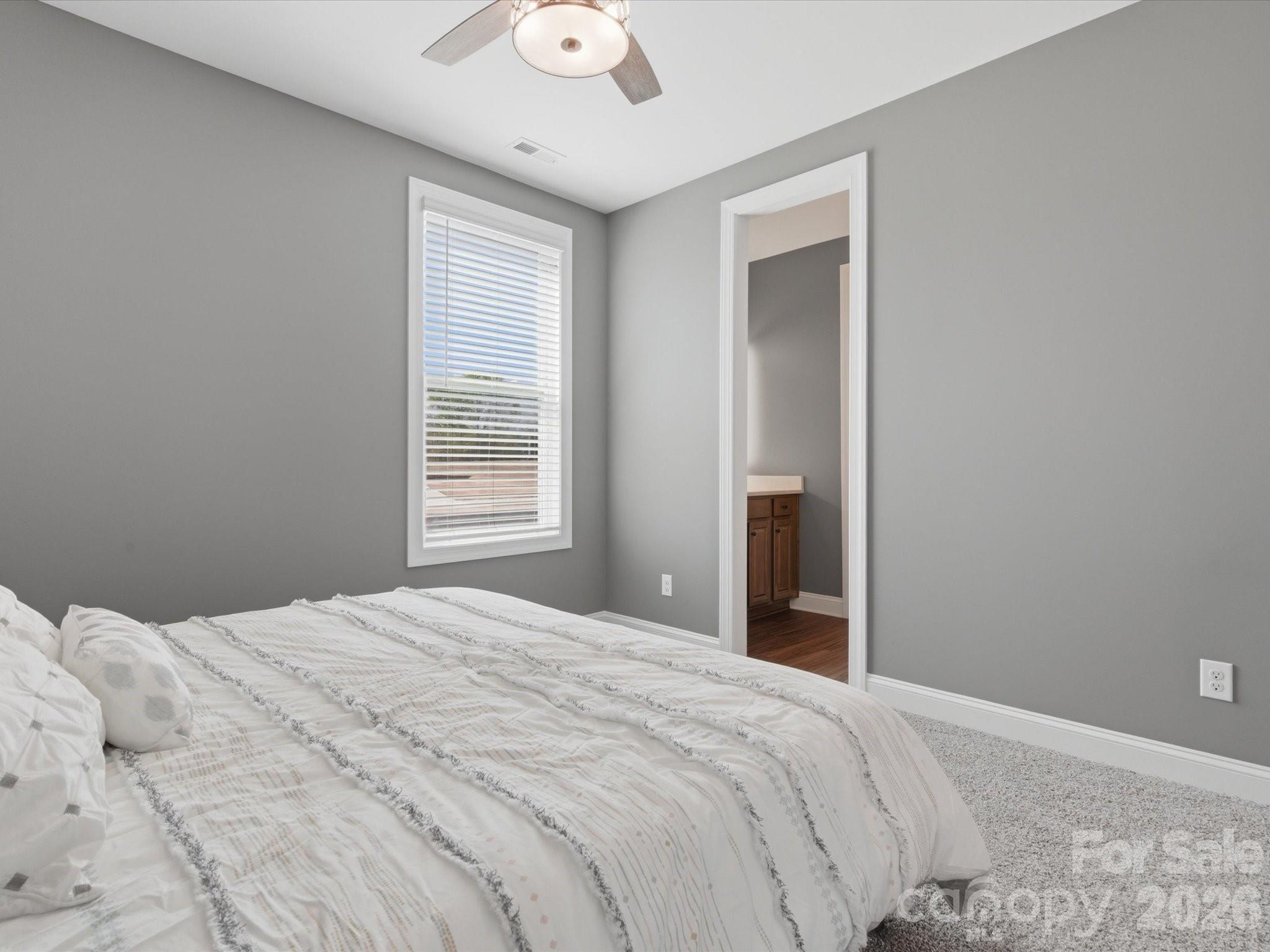 7004 Treetop Court — York